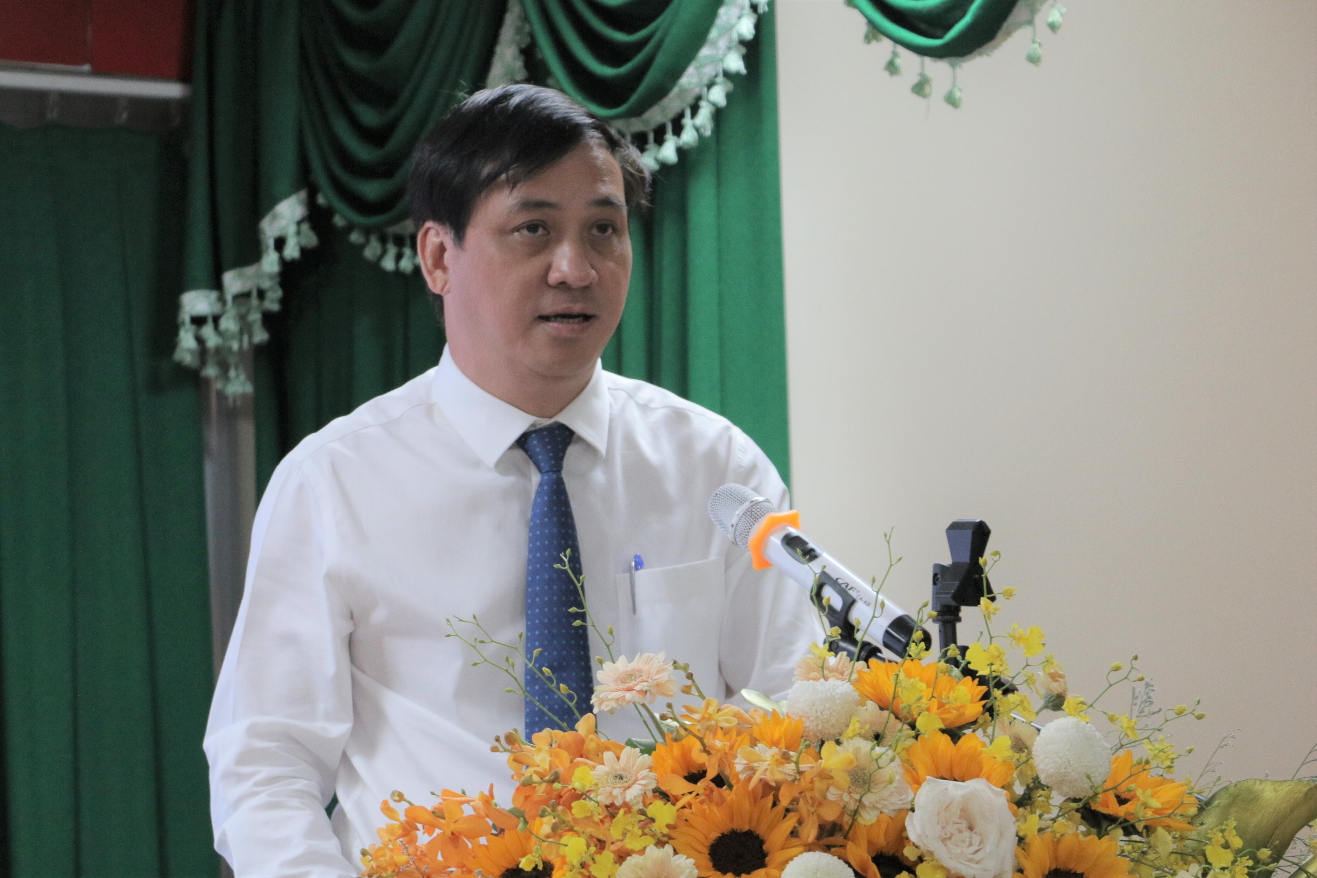 Pho chu tich Le Hoa Binh anh 1