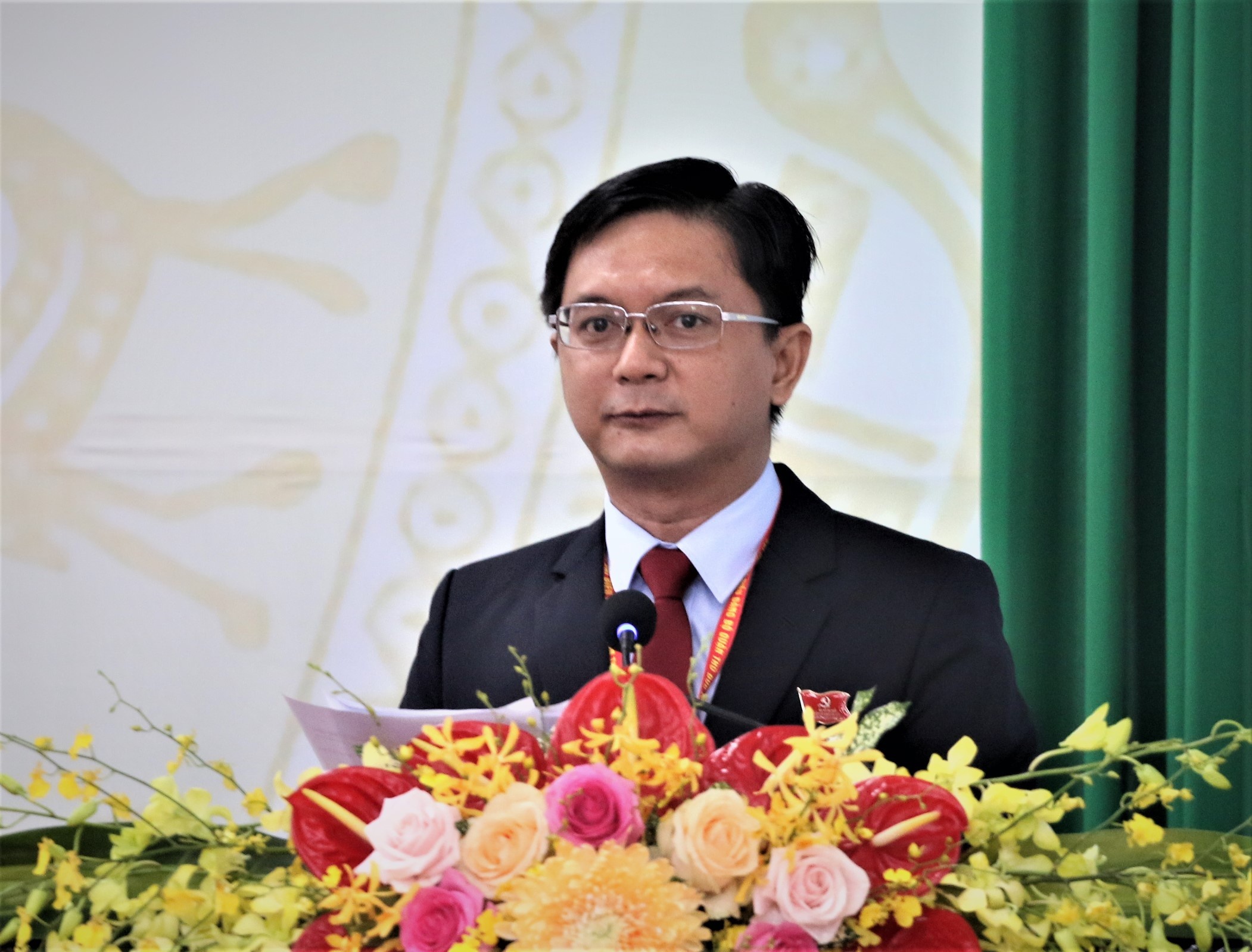 Ong Nguyen Manh Cuong duoc phan cong lam Bi thu quan 5 hinh anh