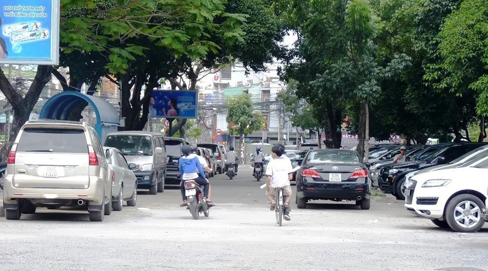 quan ly bai do xe thu phi anh 1