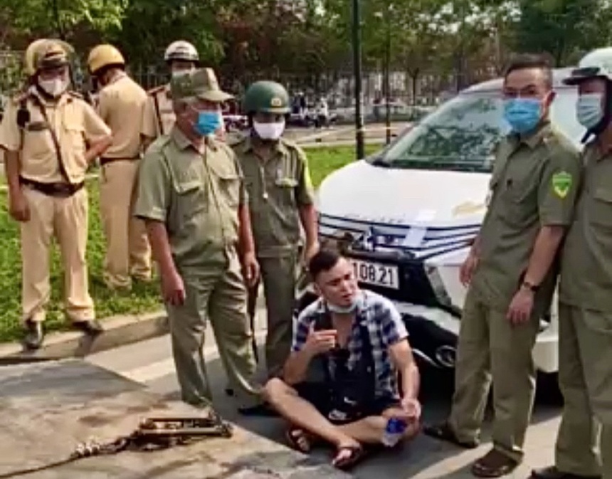 bat tam giam Le Chi Thanh anh 2