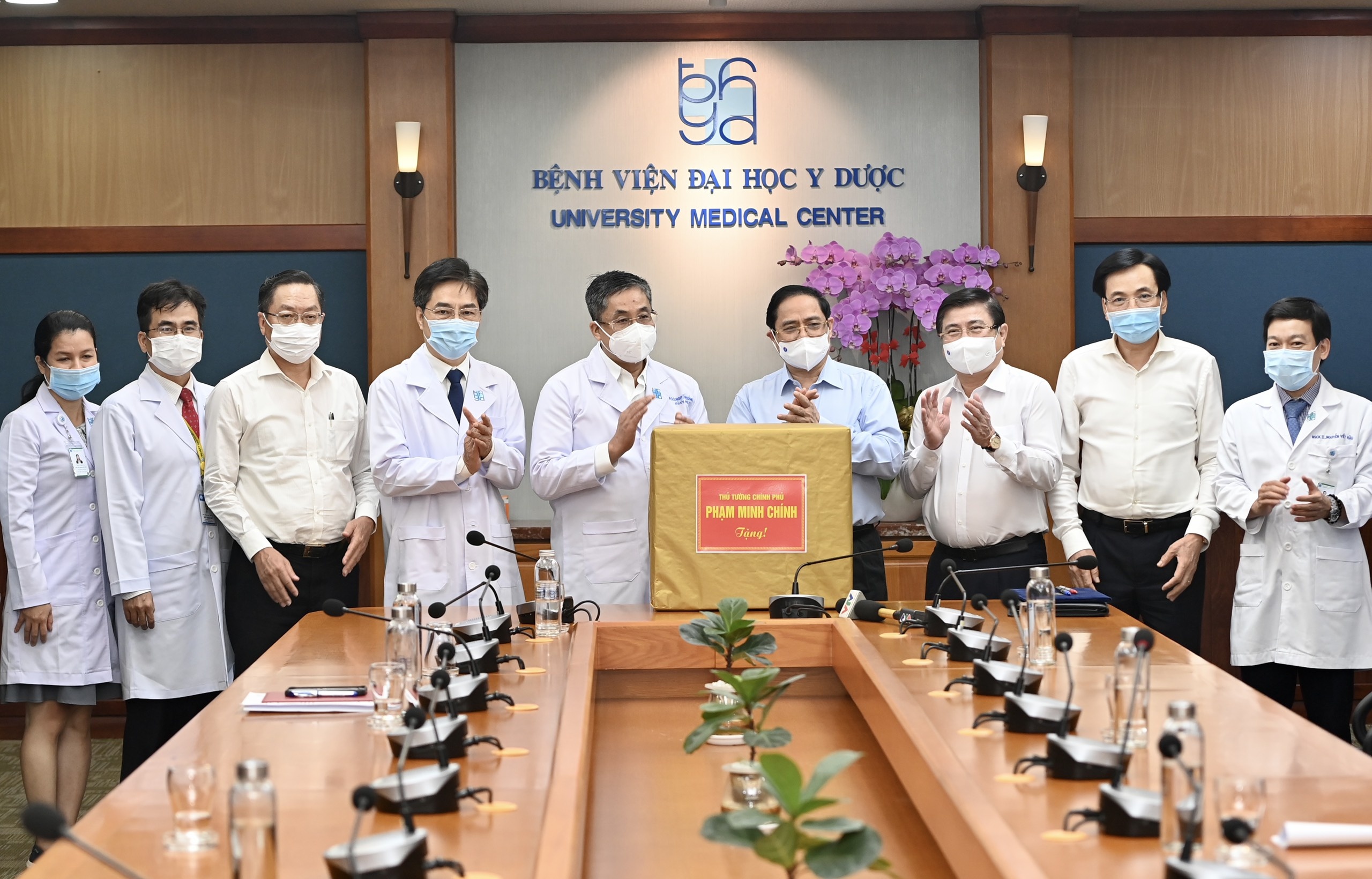 Thu tuong Pham Minh Chinh lam viec voi TP.HCM anh 12