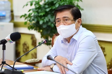 Chu tich TP.HCM: 'Vi pham phong dich 3 lan, rut giay phep vinh vien' hinh anh