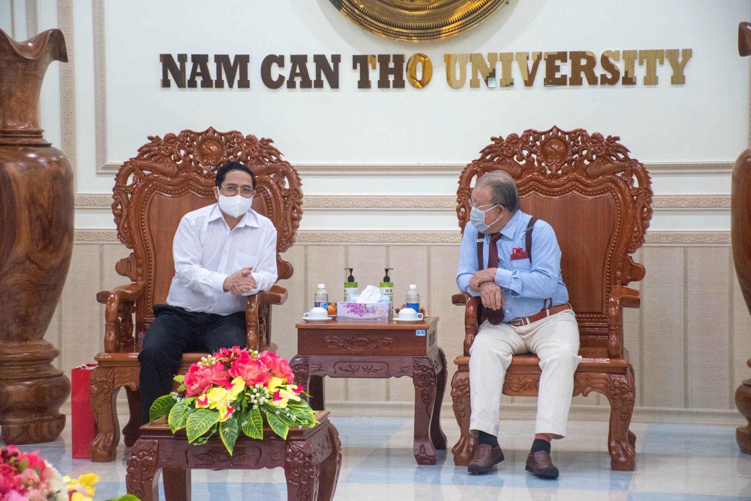 Vi the Dong bang song Cuu Long anh 2