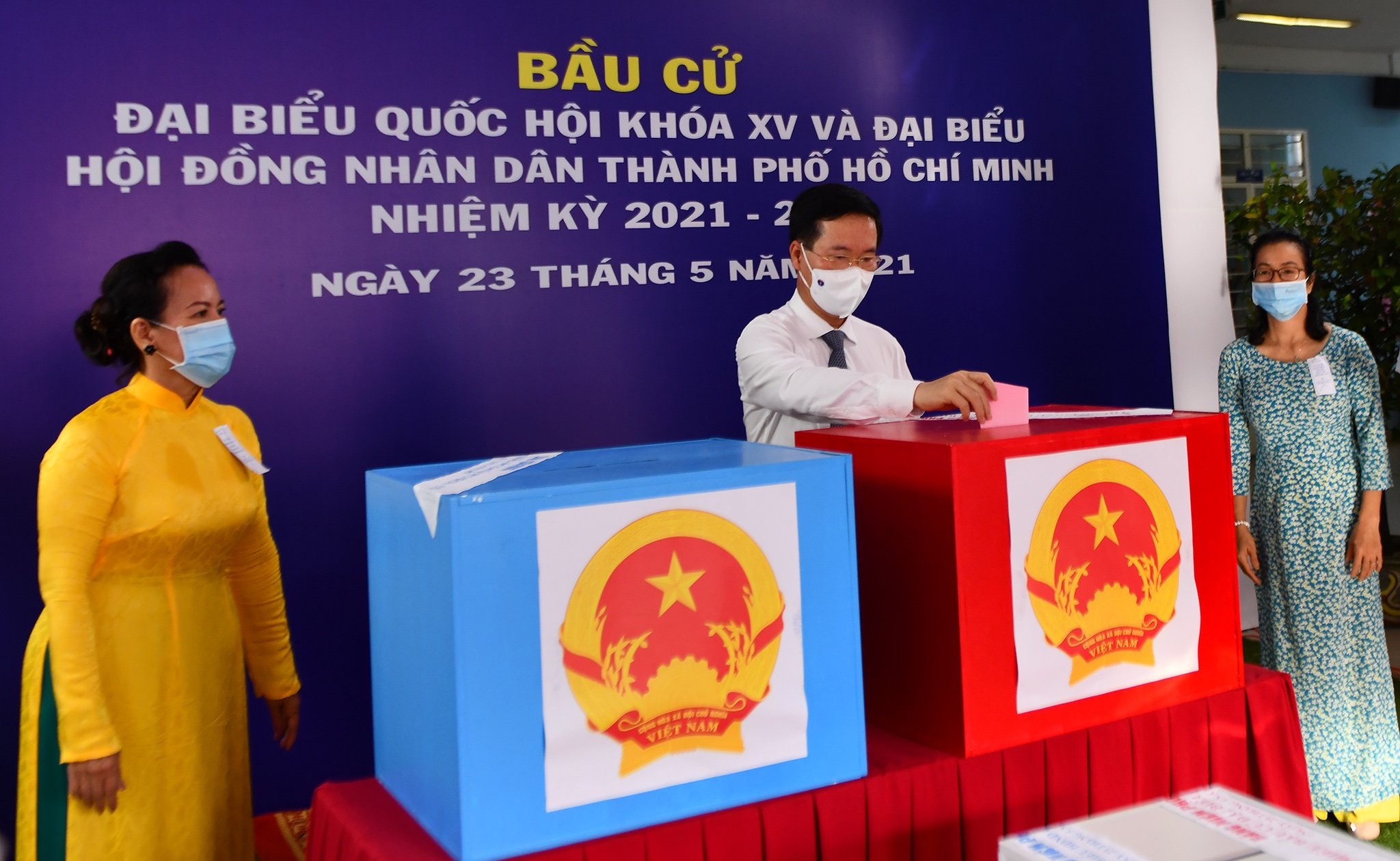 Thu tuong Pham Minh Chinh bo phieu anh 14