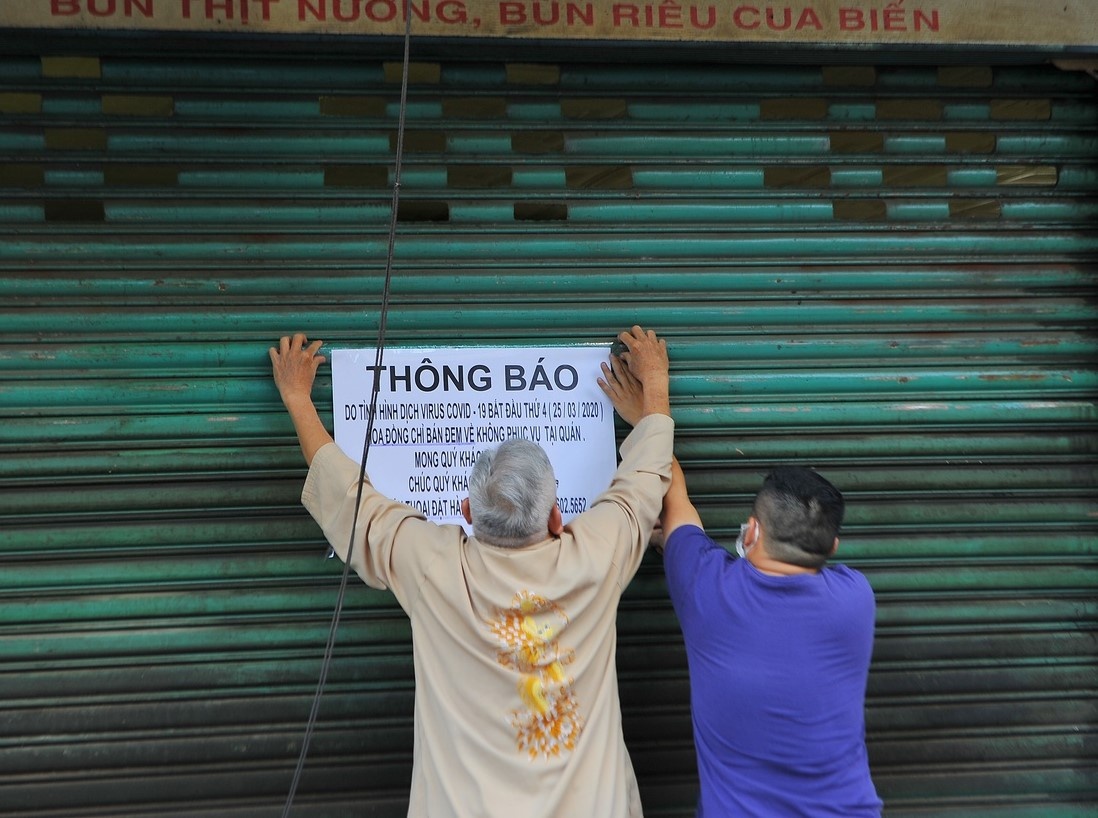 TP.HCM dong cua spa, tiem cat toc tu 0h ngay 28/5 hinh anh