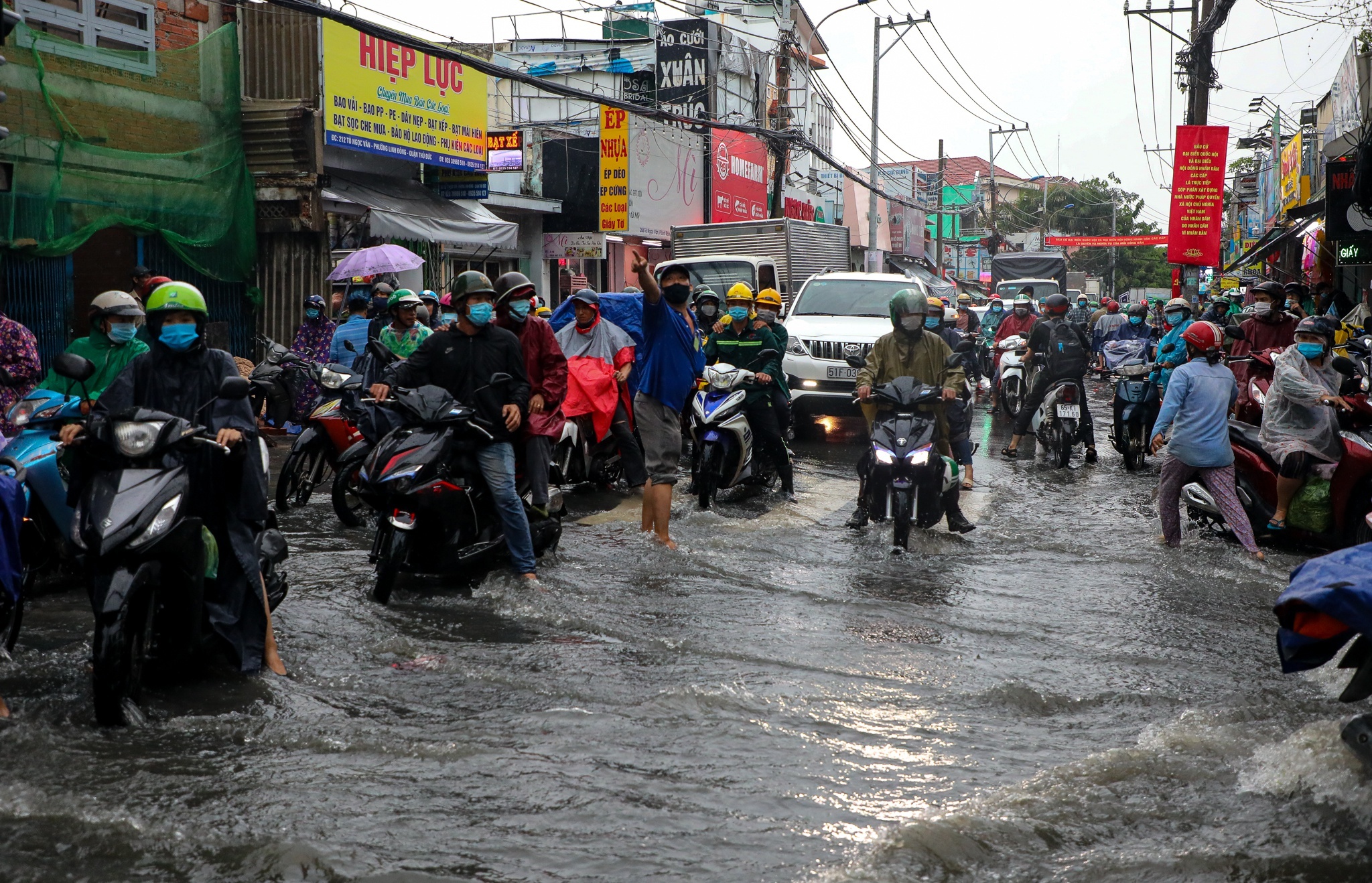 du bao thoi tiet TP.HCM anh 1