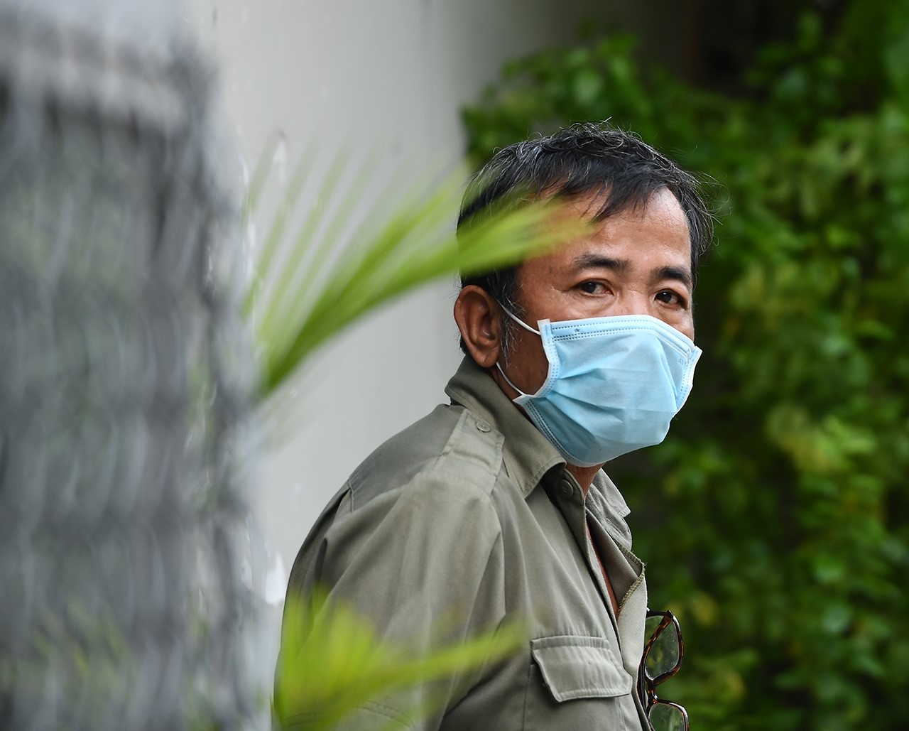 Truy trach nhiem nhan vien khach san De Nhat vi khai bao khong day du hinh anh