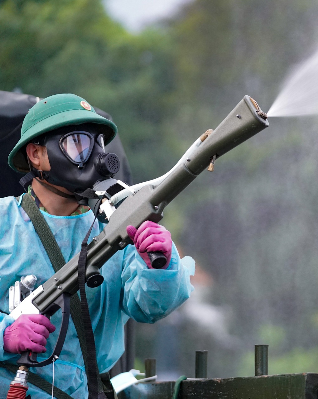 dich Covid-19 bung phat tai TP.HCM anh 1