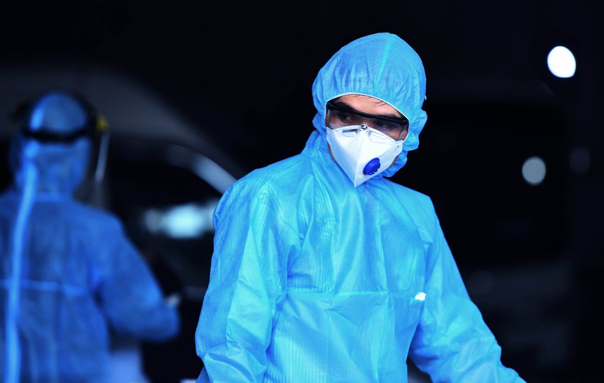 TP.HCM chan chinh ton tai trong cac khu thuc hien gian cach xa hoi hinh anh