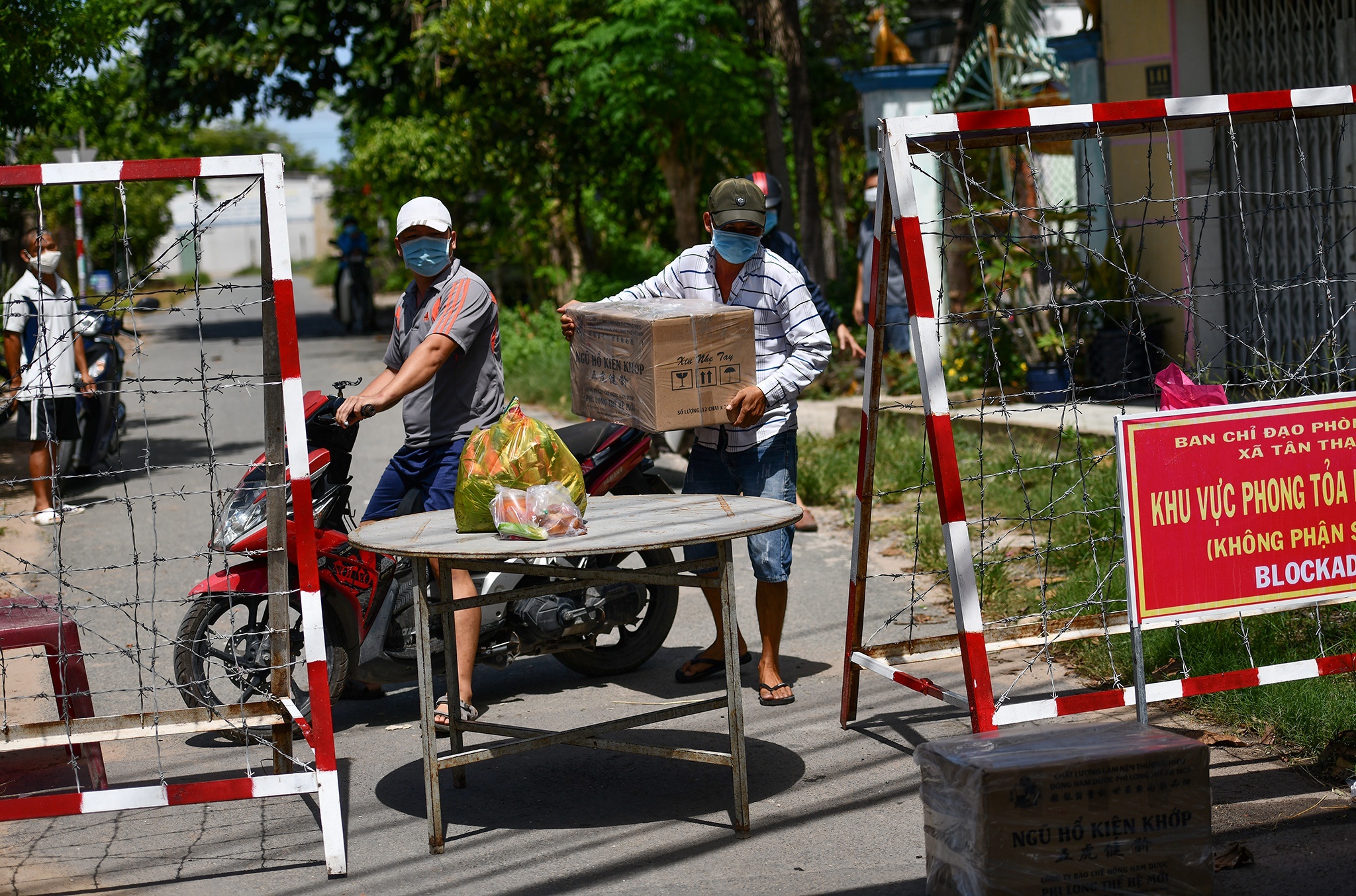 dich Covid-19 bung phat tai TP.HCM anh 2