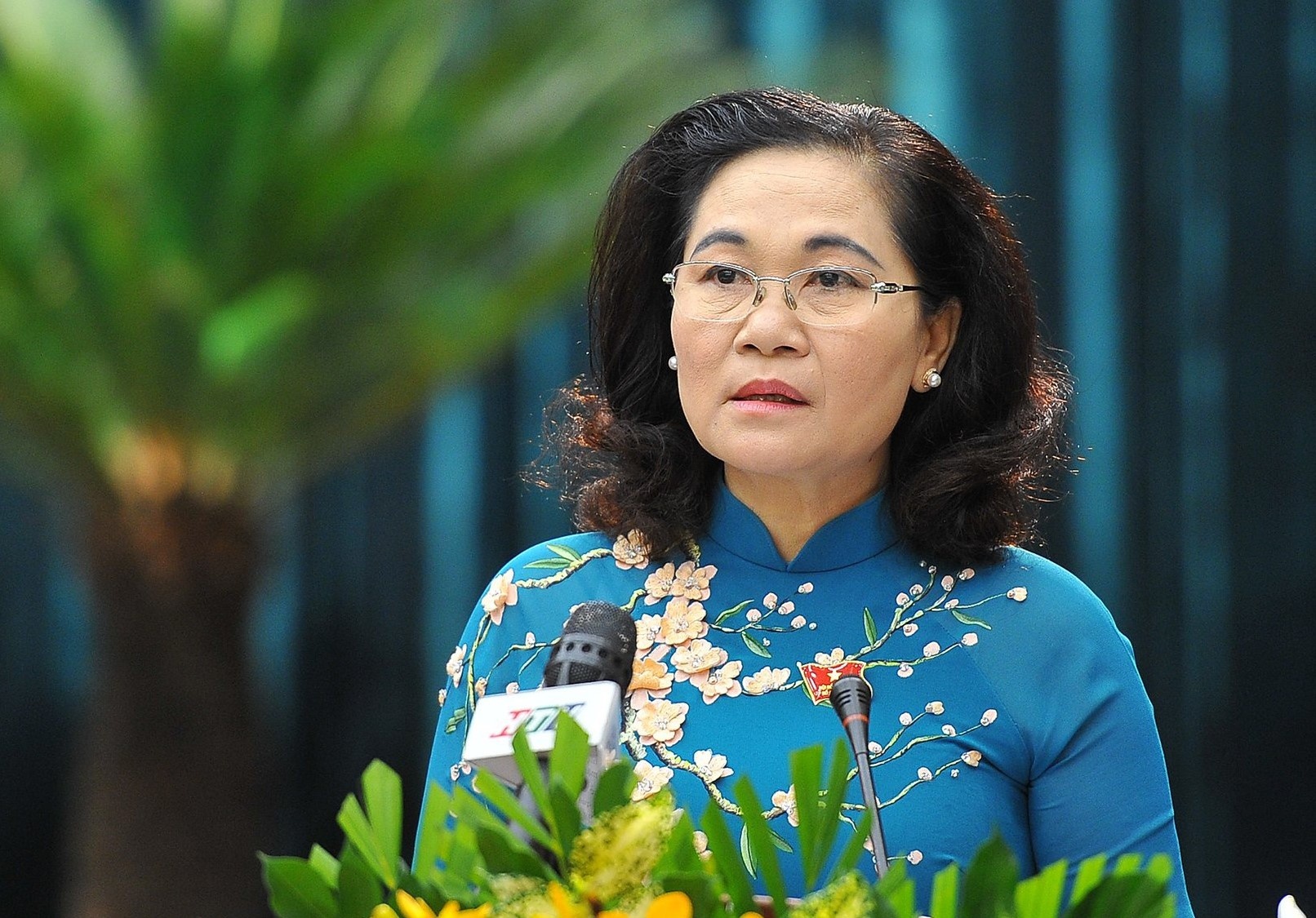 Ba Nguyen Thi Le tai dac cu Chu tich HDND TP.HCM hinh anh