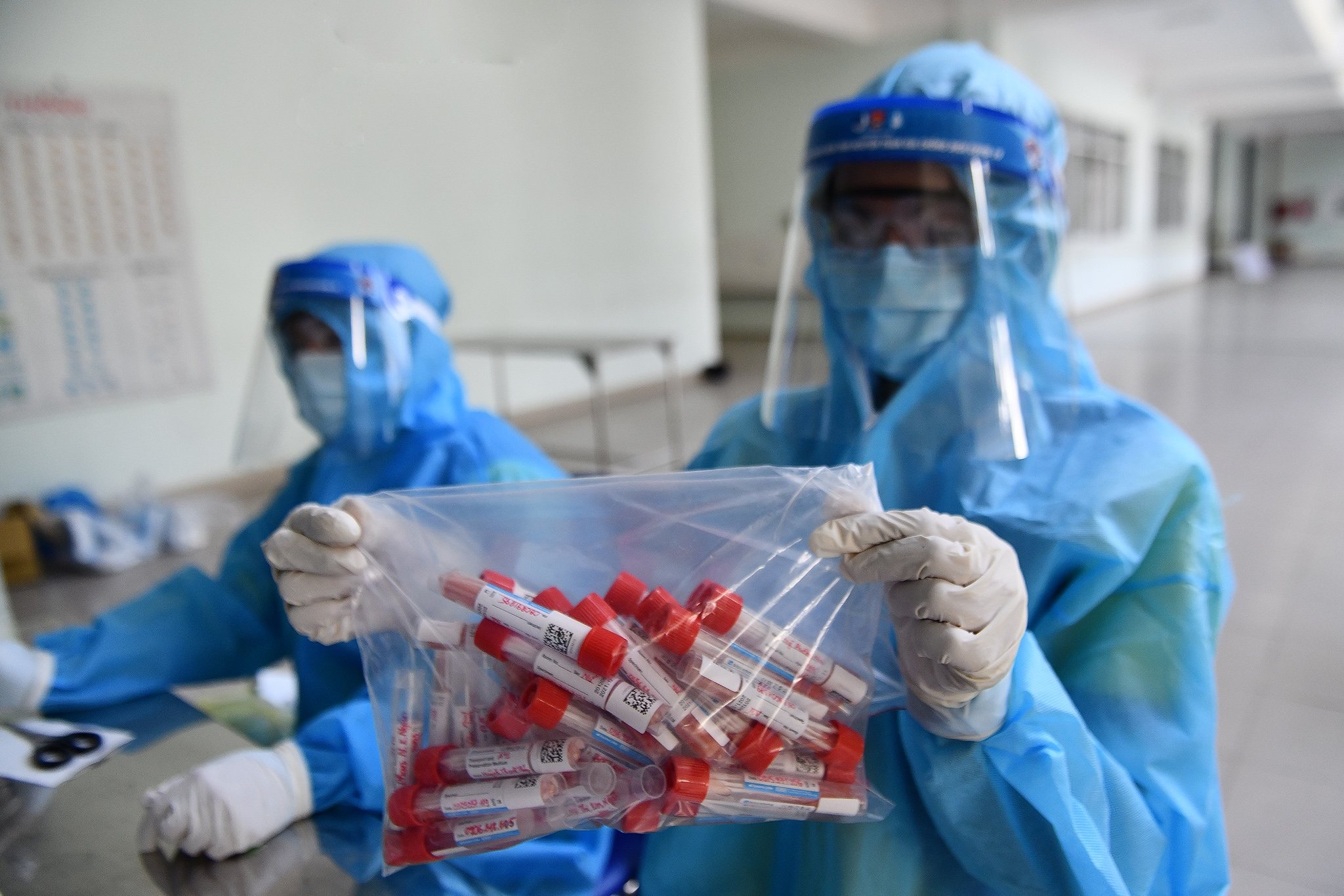 TP.HCM tam ngung lay mau tam soat dien rong trong ngay 3/7 hinh anh