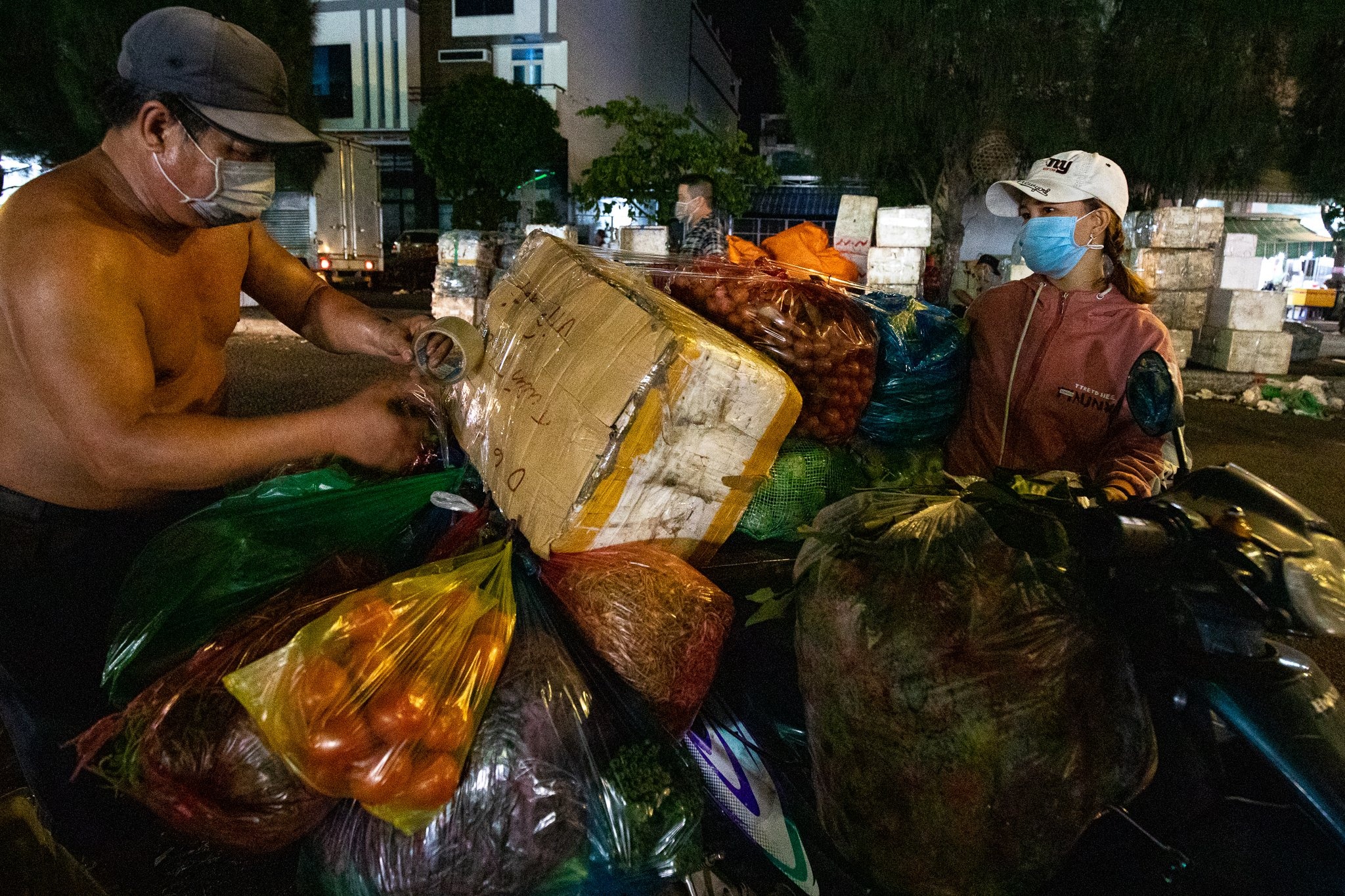 dich Covid-19 bung phat tai TP.HCM anh 2