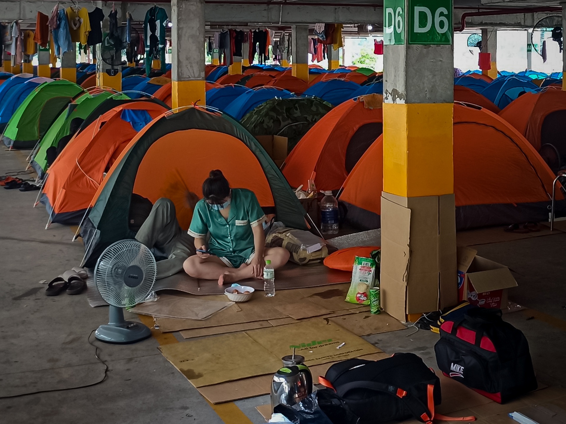 dich Covid-19 bung phat tai TP.HCM anh 1