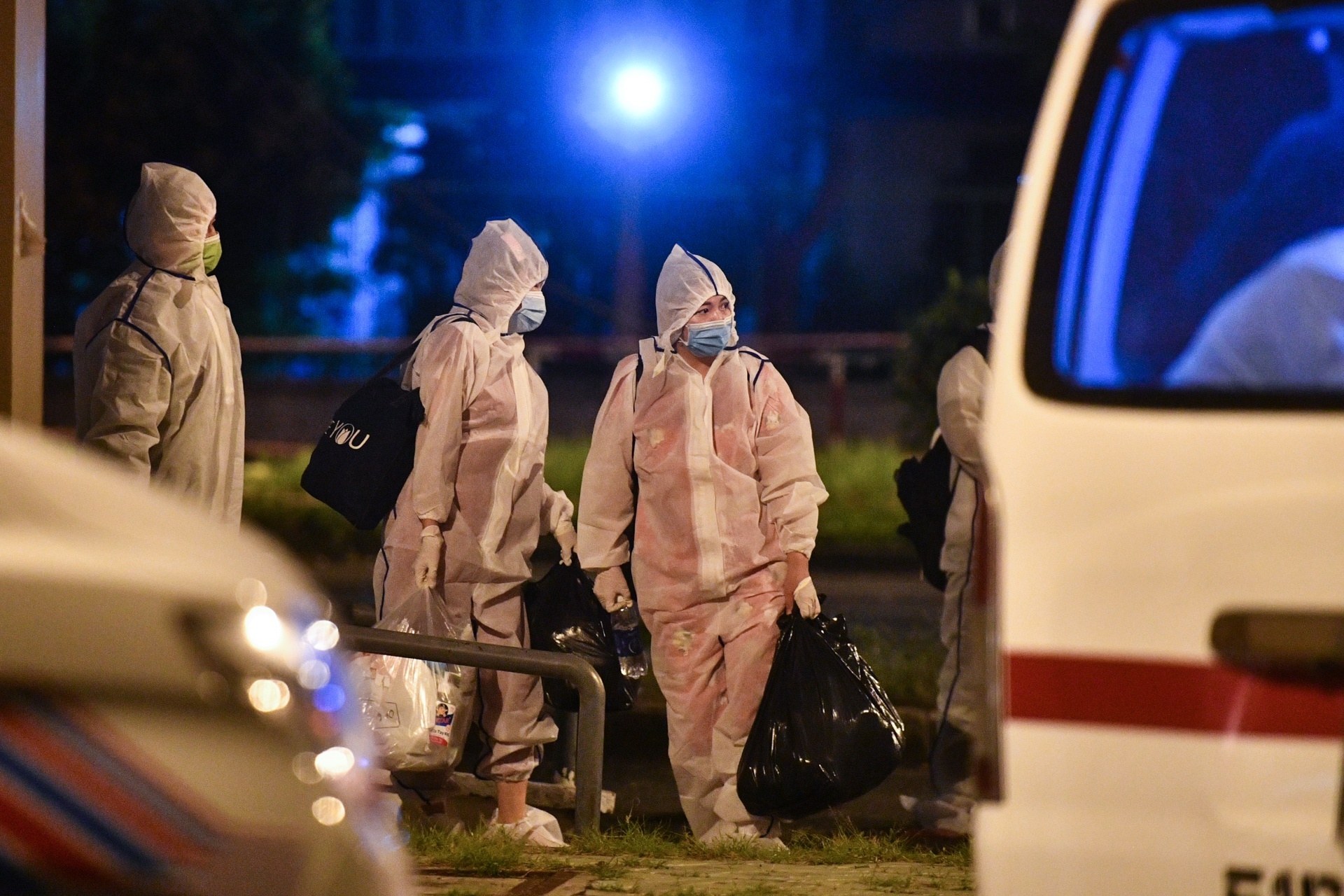 dich Covid-19 bung phat tai TP.HCM anh 2