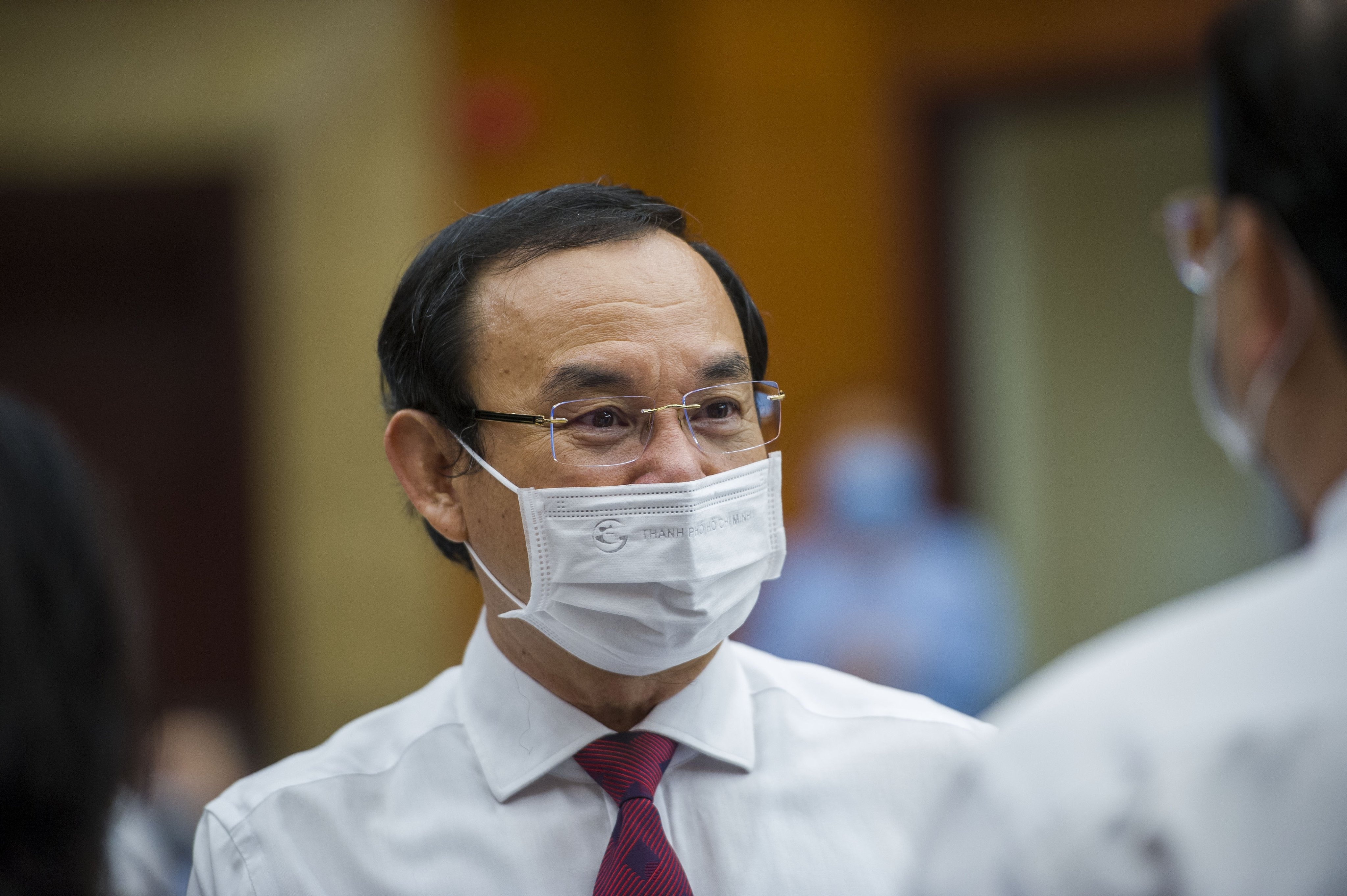 Bi thu Nguyen Van Nen: Xot xa khi nghe nhieu tinh lay dich tu TP.HCM hinh anh