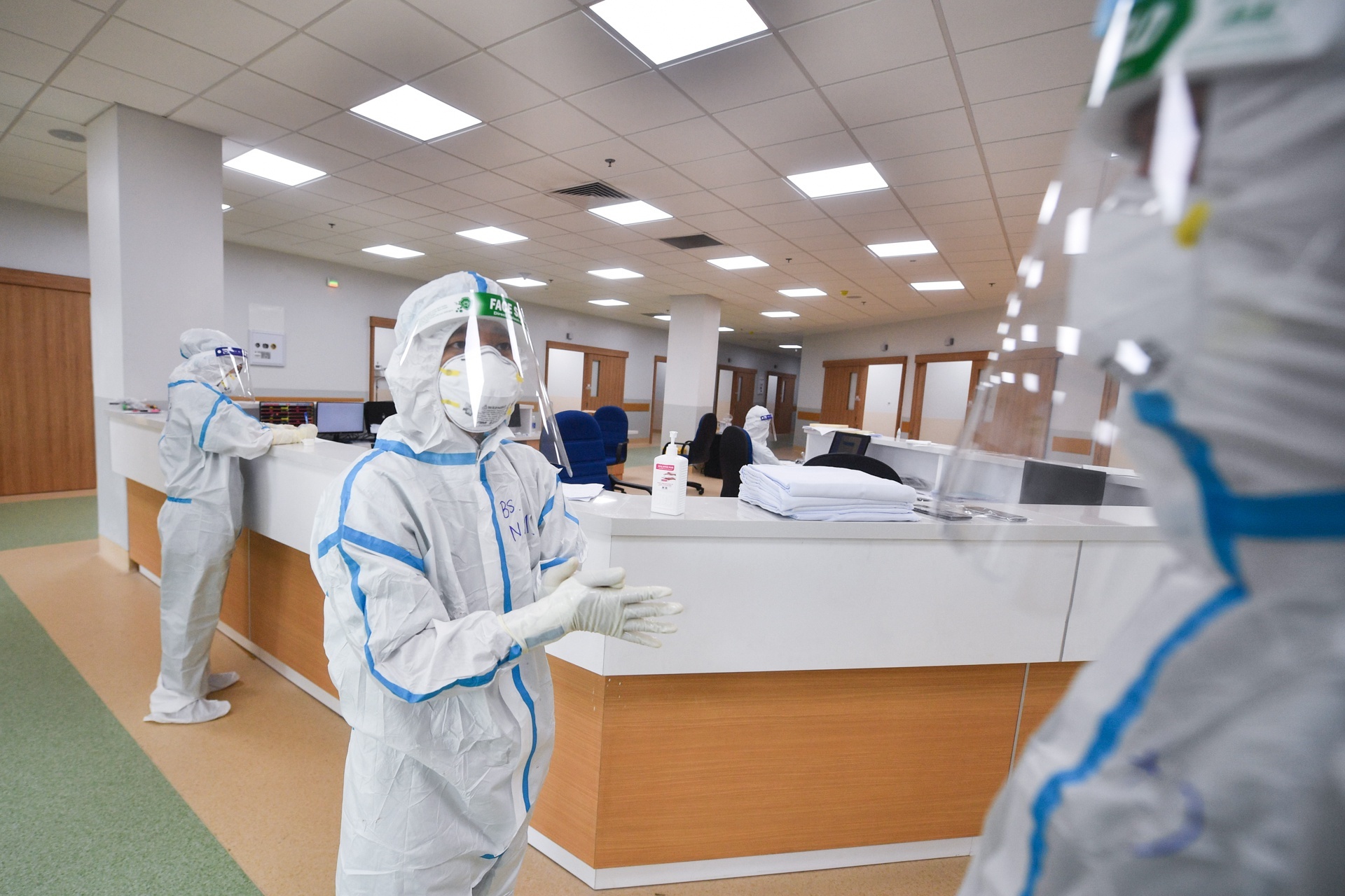 dich Covid-19 bung phat tai TP.HCM anh 3