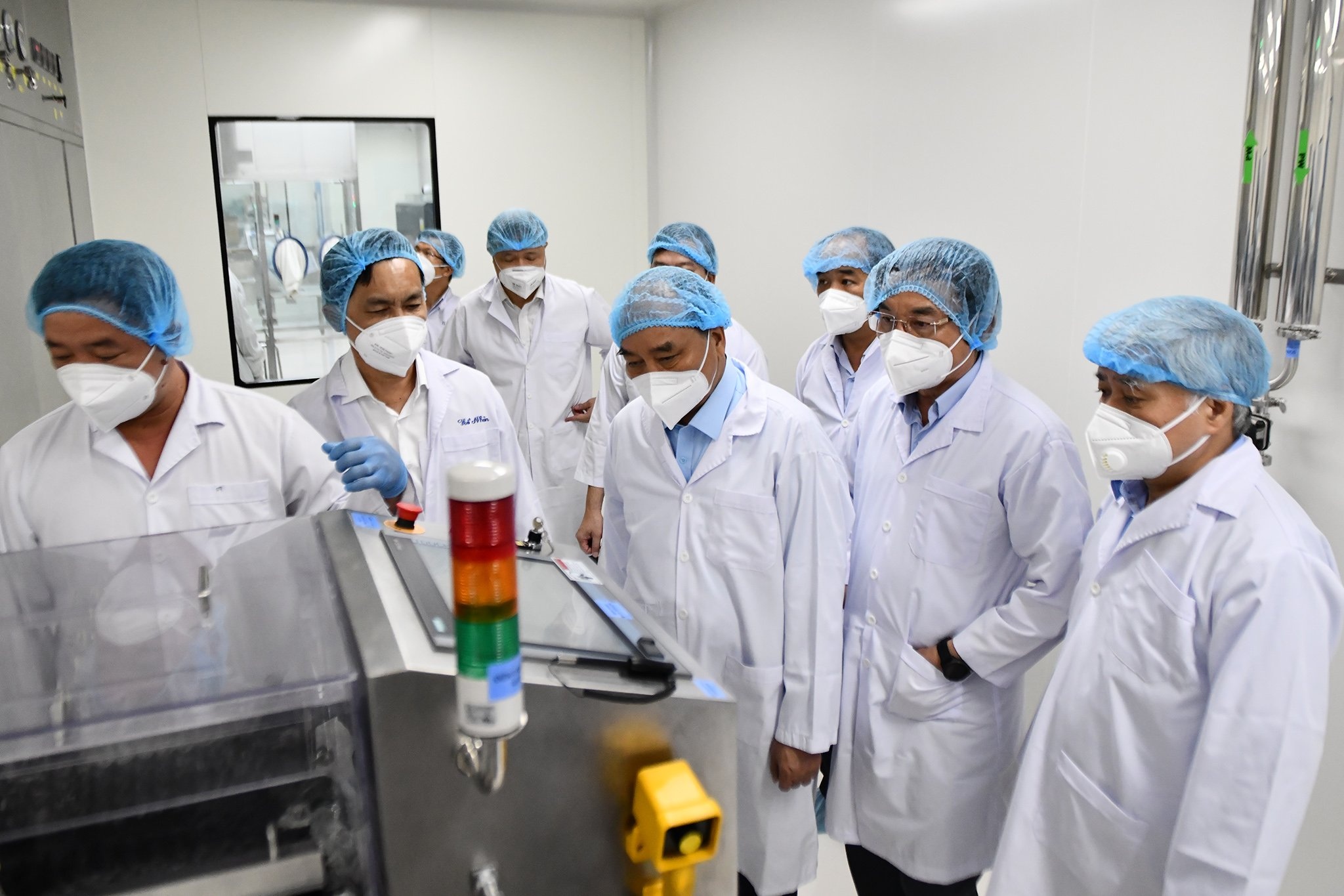 tiem vaccine dot 5 tai TP.HCM anh 2