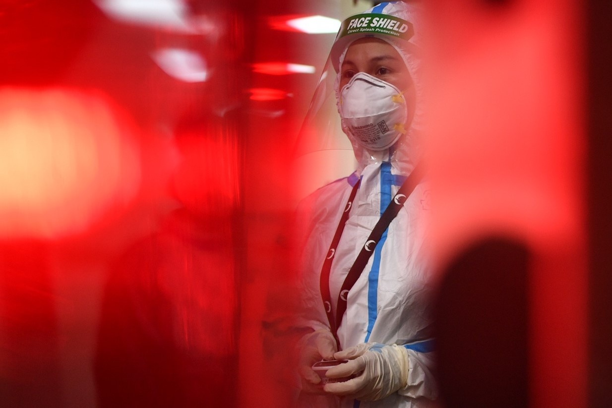 Pho thu tuong: Co the mat hang thang de kiem soat duoc dich o TP.HCM hinh anh