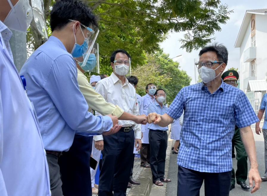 dich Covid-19 bung phat tai phia nam anh 1