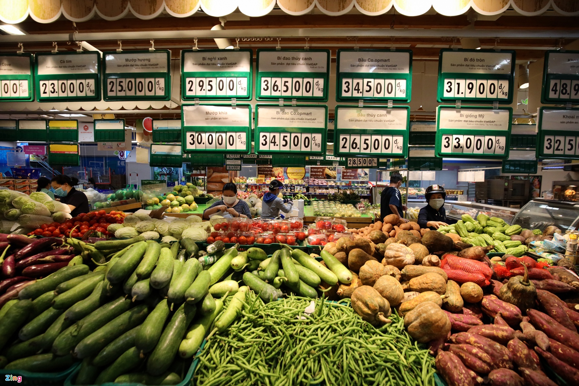 TP.HCM siet chat gian cach xa hoi anh 1