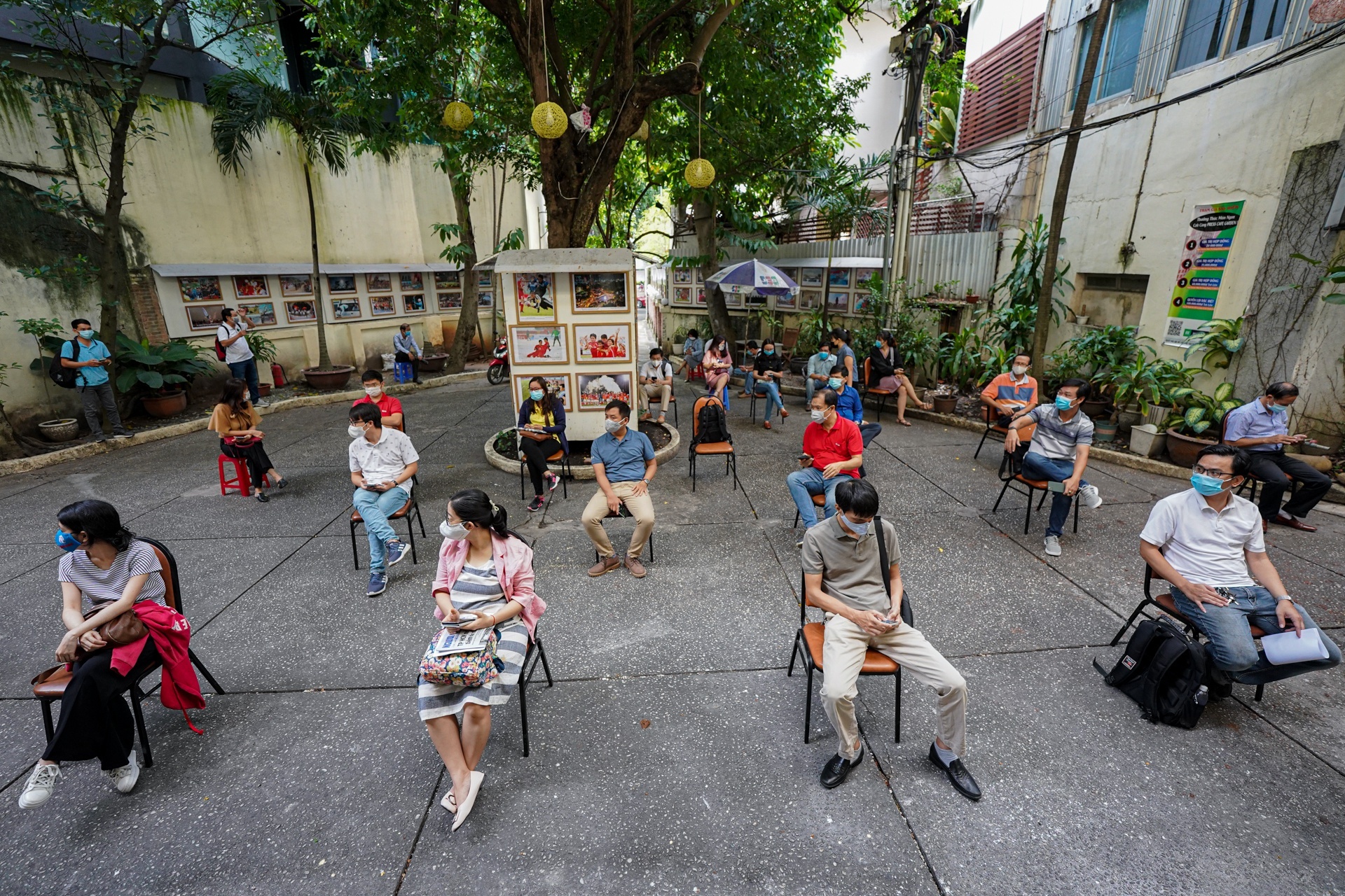 siet chat gian cach xa hoi tai TP.HCM anh 2