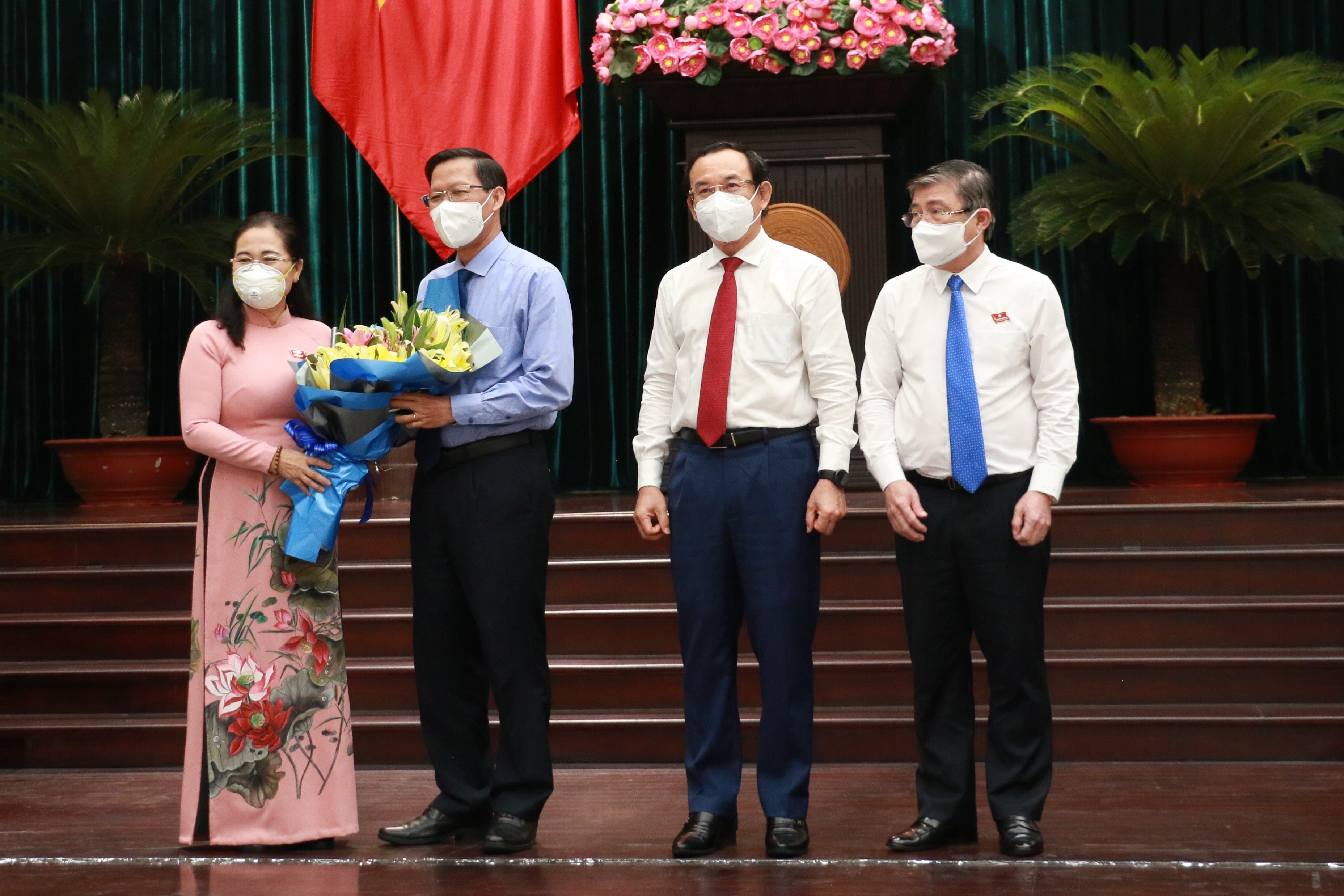 Chu tich UBND TP.HCM anh 2