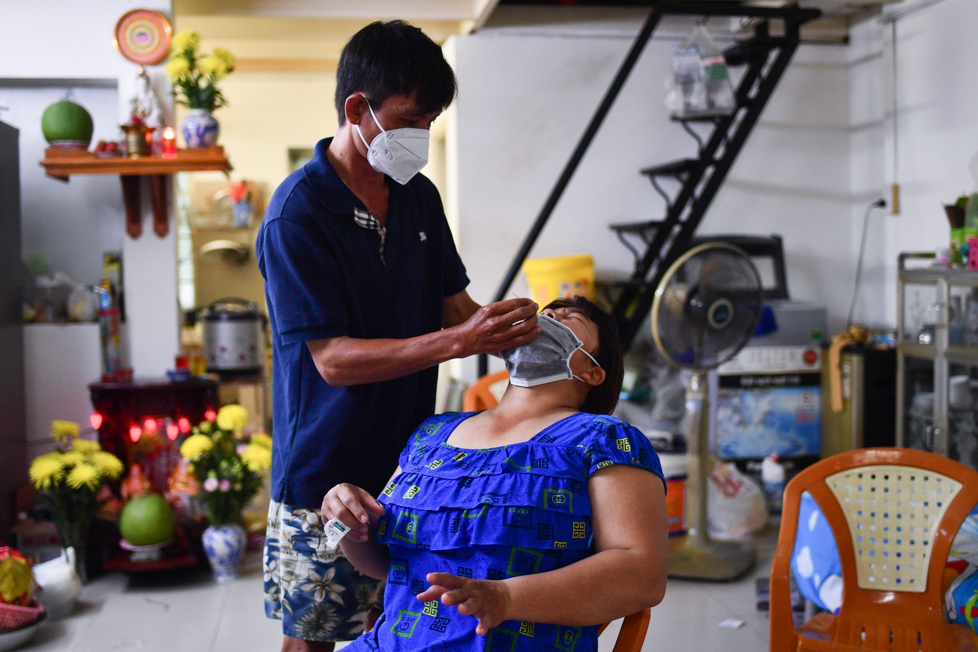 Vung xanh, vang o TP.HCM phai xong xet nghiem dot 1 truoc 30/8 hinh anh