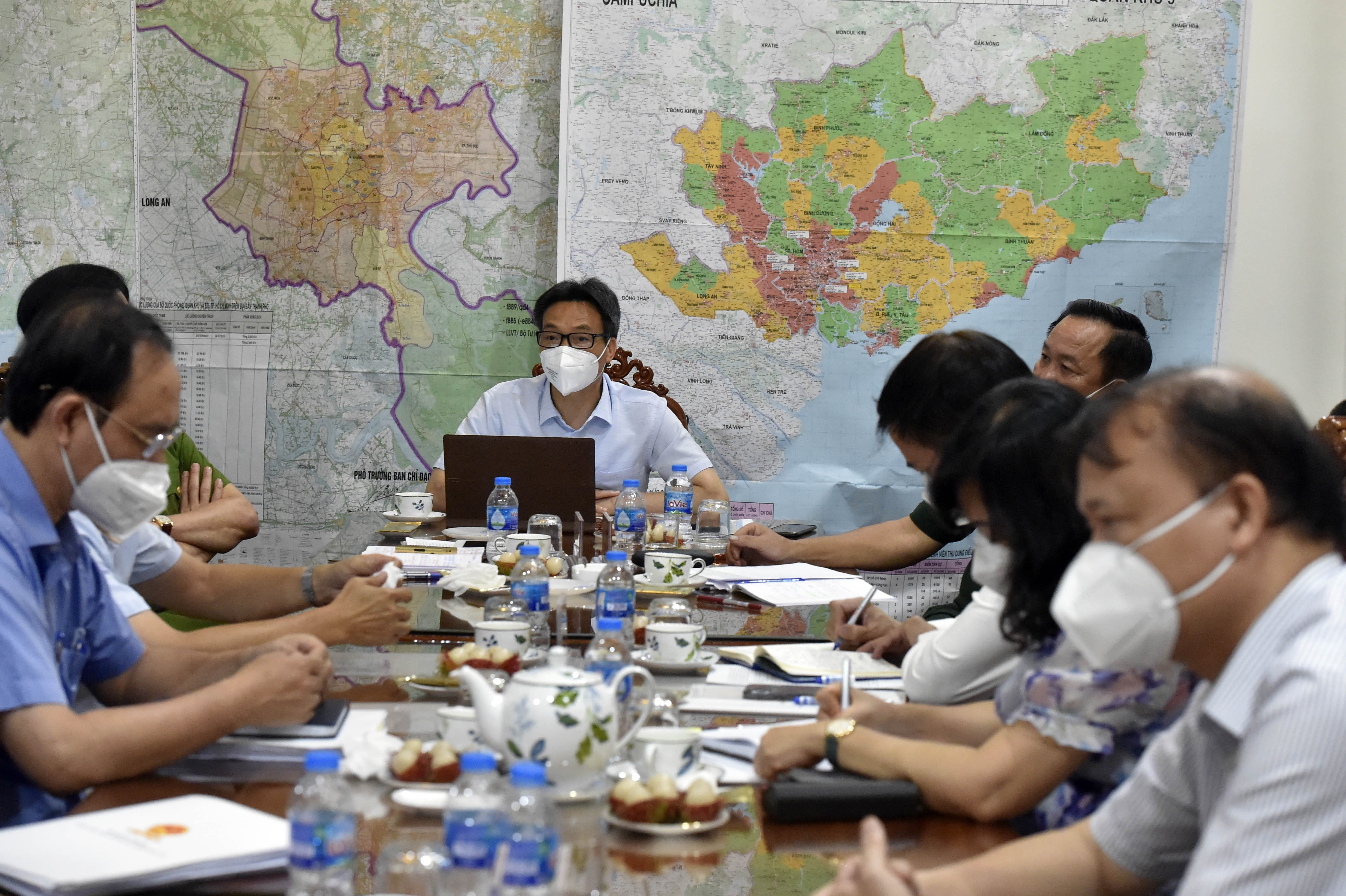 shipper hoat dong o TP.HCM anh 1