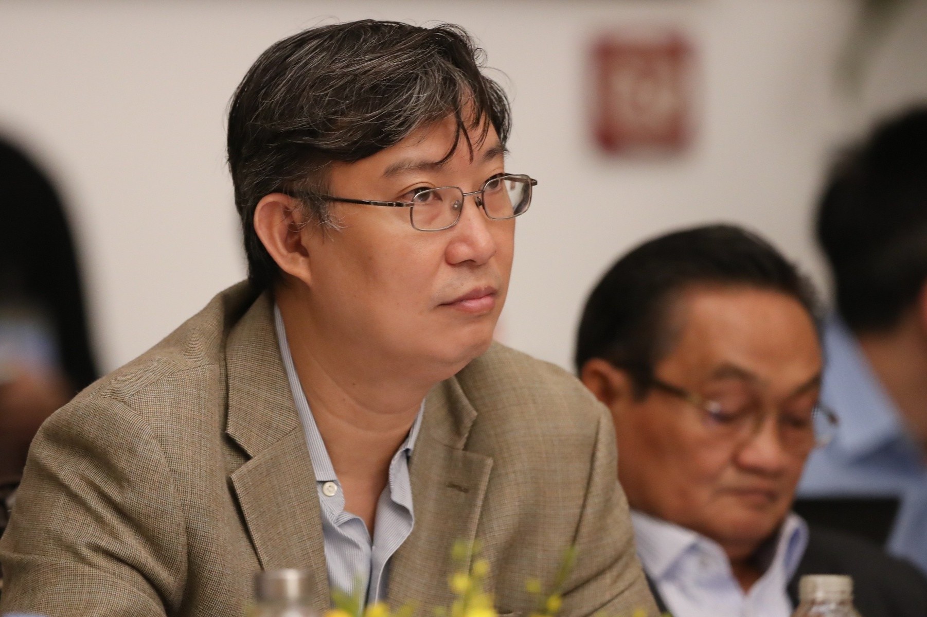 Tiem nhanh vaccine mui 2 - loi thoat duy nhat de 'ra bang' cho TP.HCM hinh anh