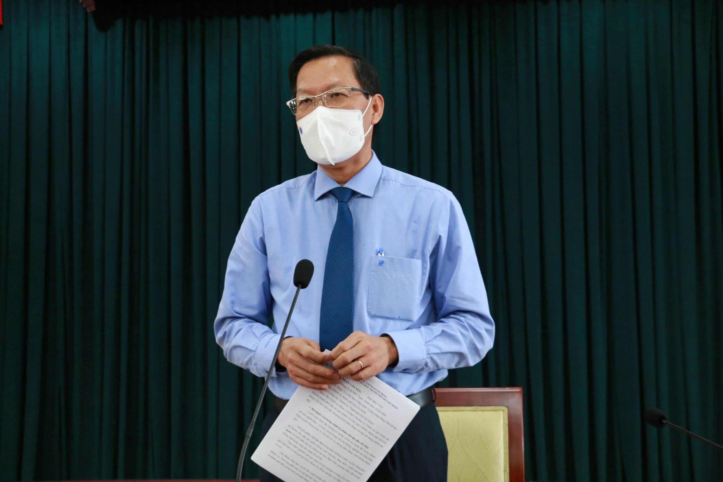 Chu tich UBND TP.HCM anh 1