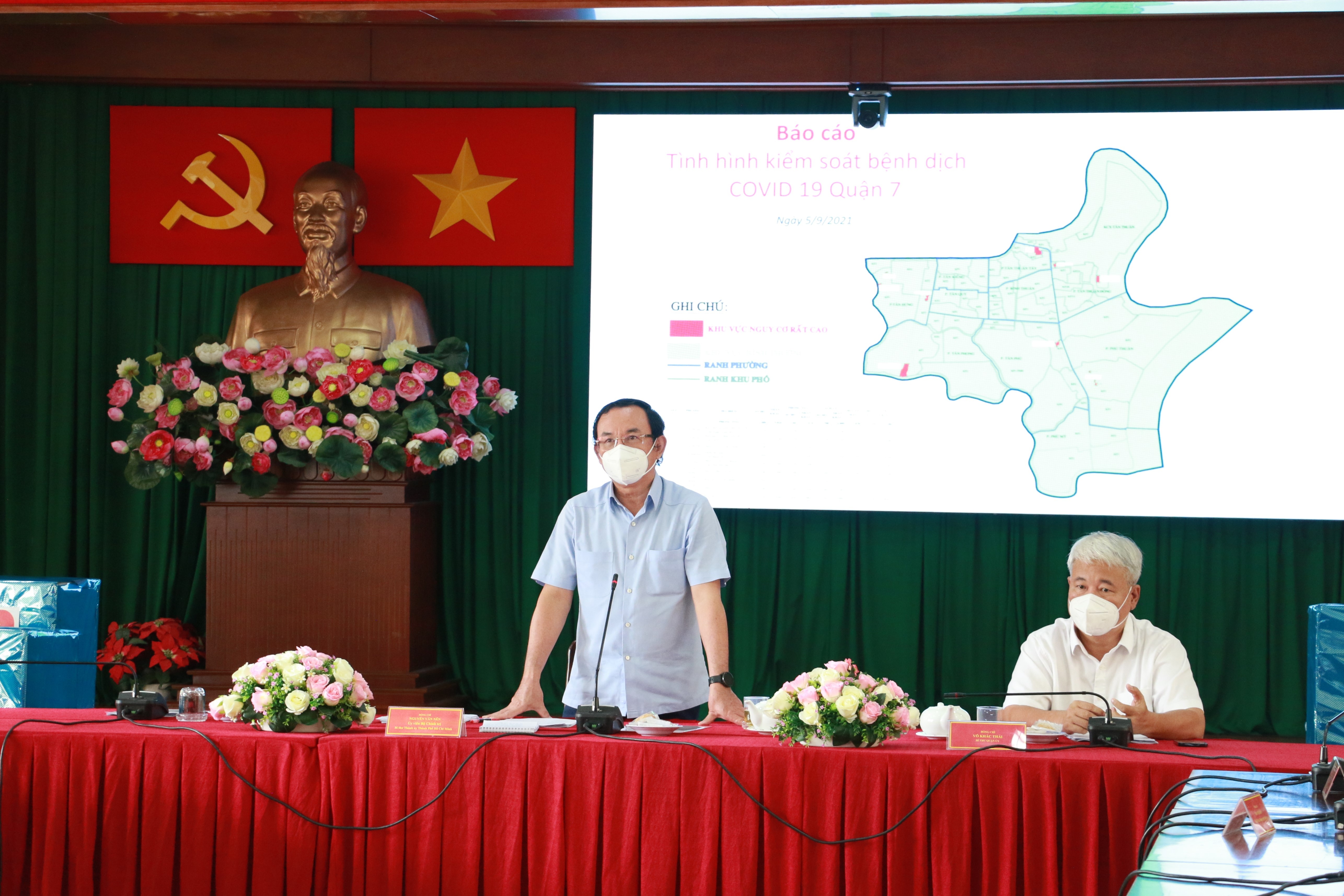 dau tu vaccine cho quan 7 anh 2