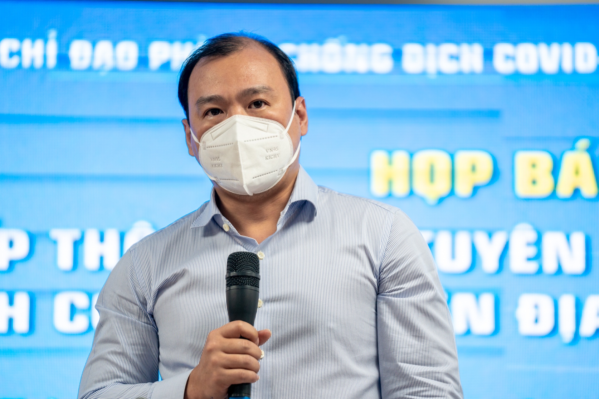 gian cach xa hoi tai TP.HCM anh 3