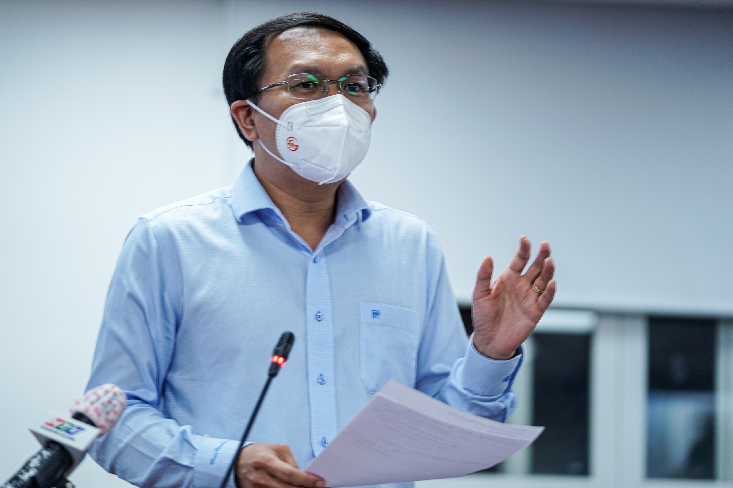 TP.HCM tiep tuc gian cach xa hoi anh 1