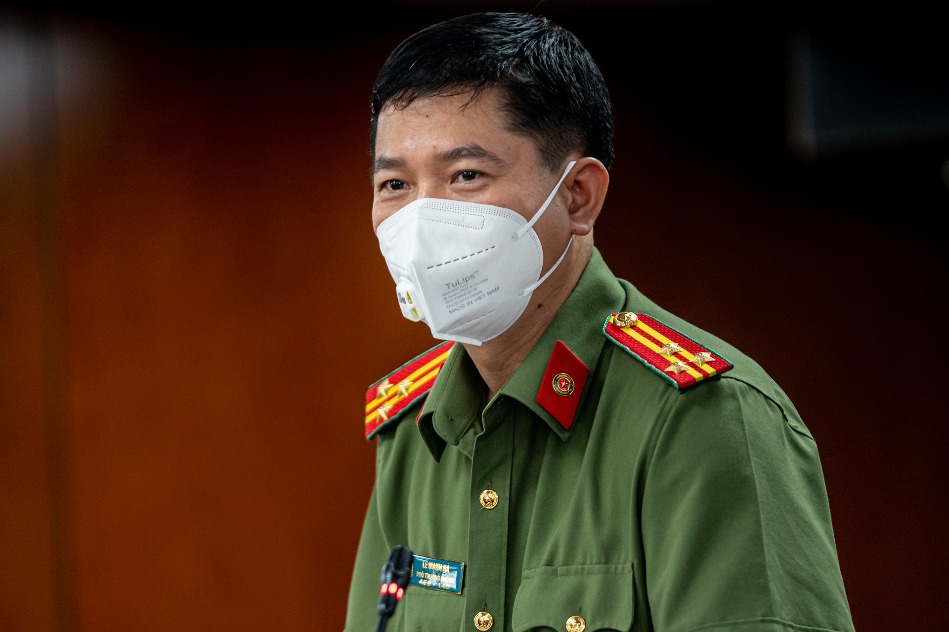 gian cach xa hoi tai TP.HCM anh 2