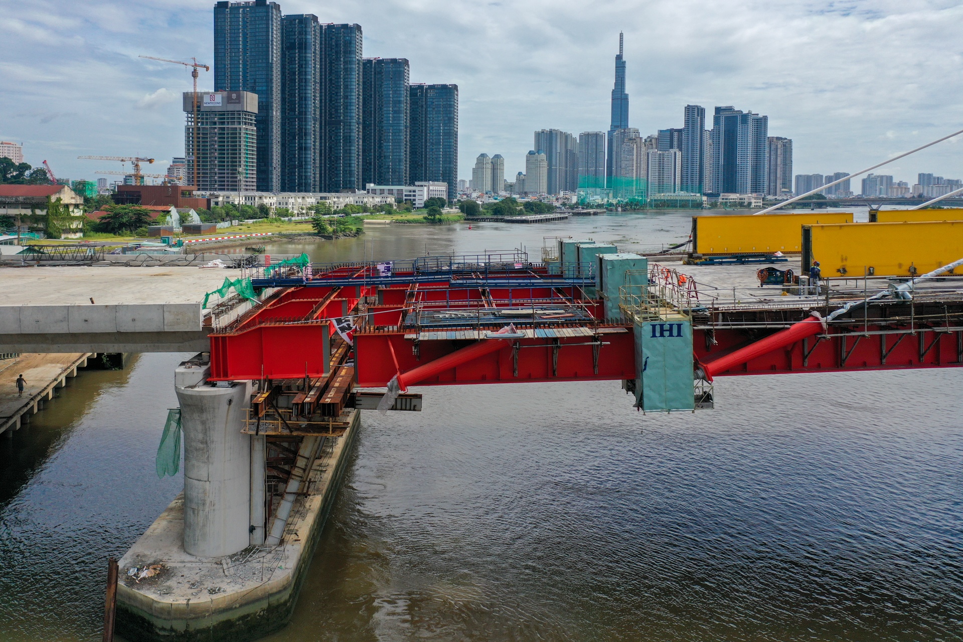 tai khoi dong cong trinh xay dung anh 8