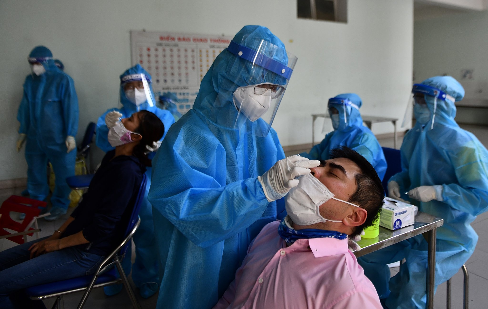 huong dan thich ung an toan voi Covid-19 anh 2