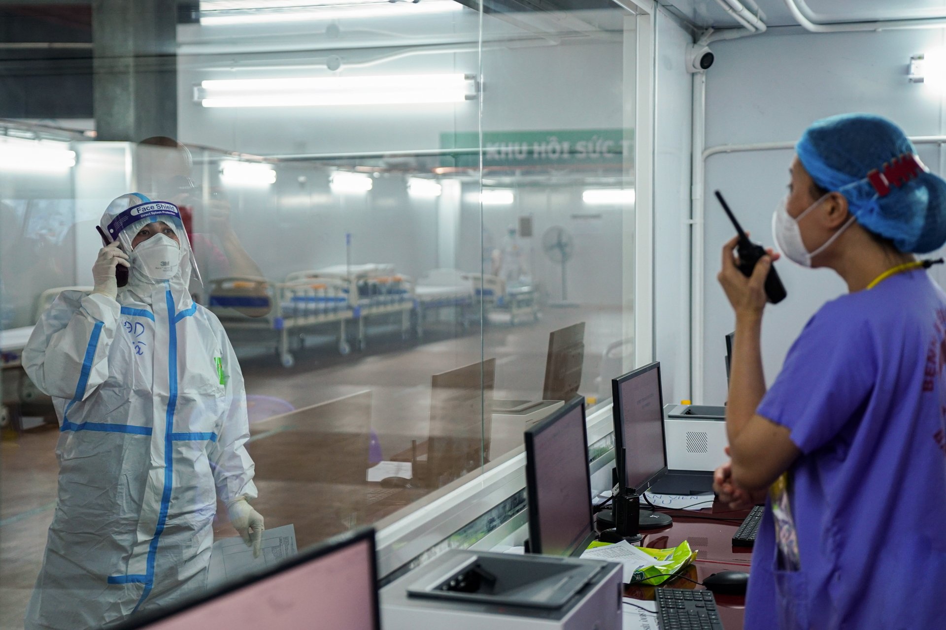 TP.HCM de nghi thay doi gi trong huong dan thich ung voi Covid-19? hinh anh