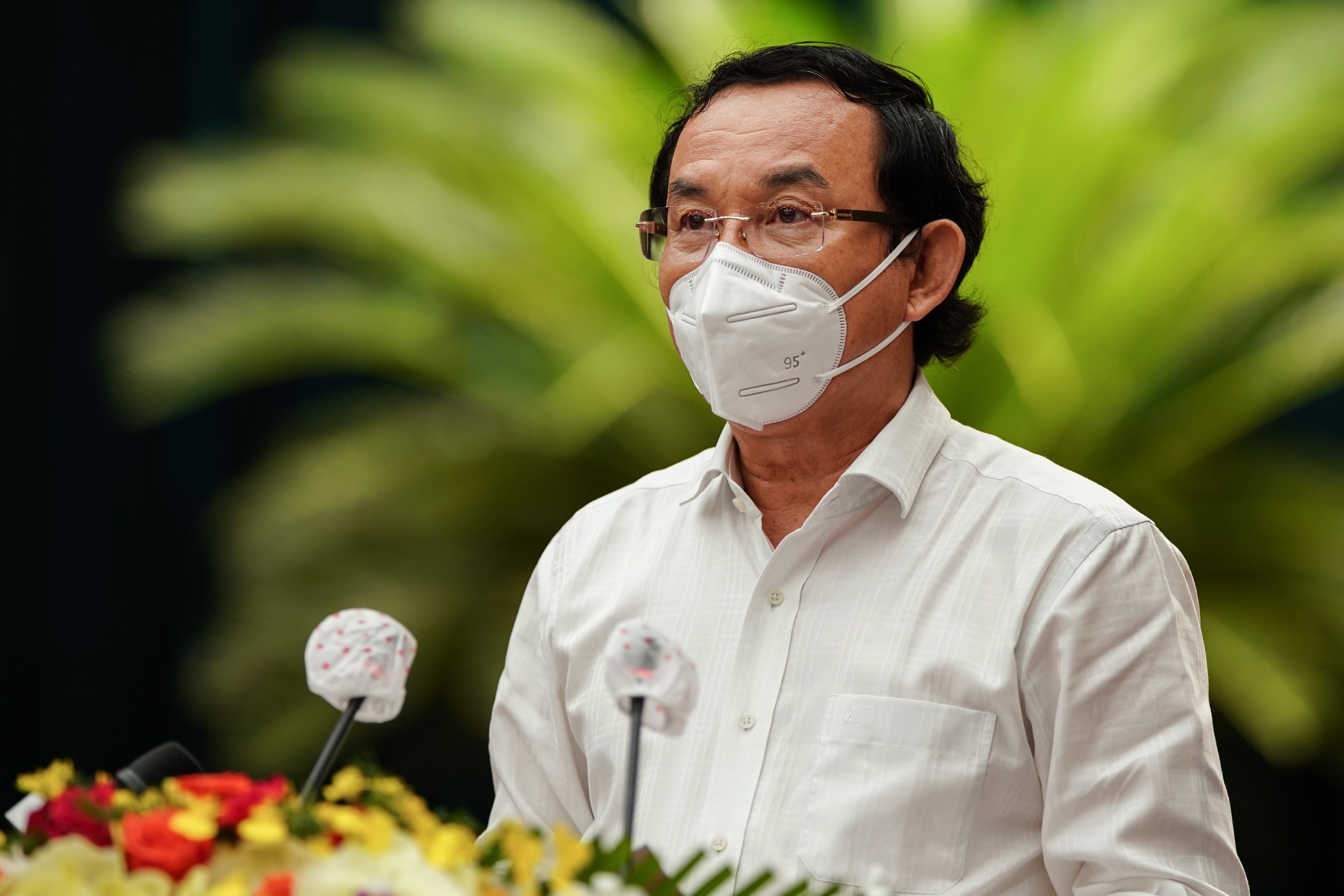 Bi thu TP.HCM: Dai dich boc lo ro han che, yeu kem trong he thong hinh anh