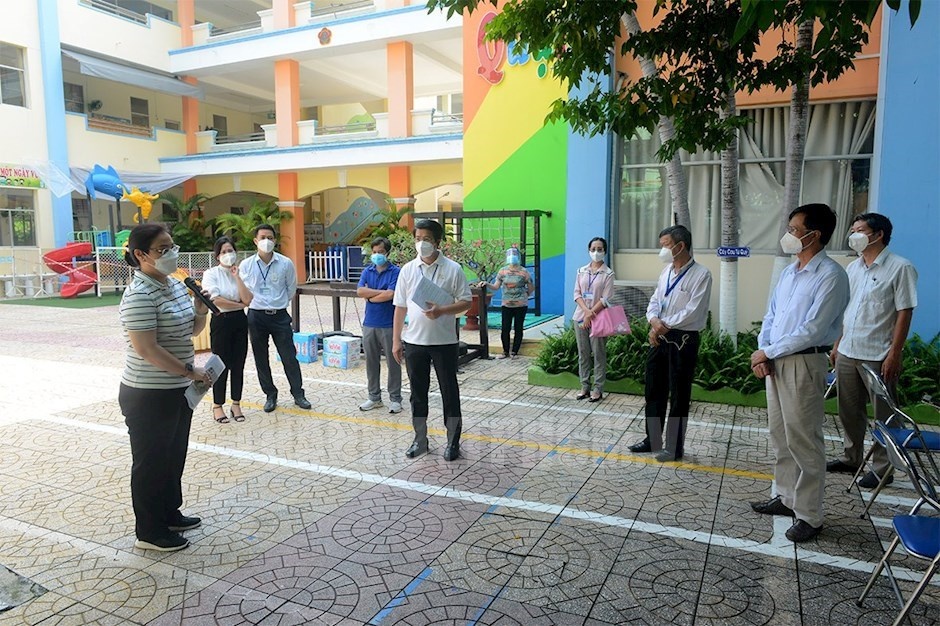 Ket luan 14 cua Bo Chinh tri anh 3