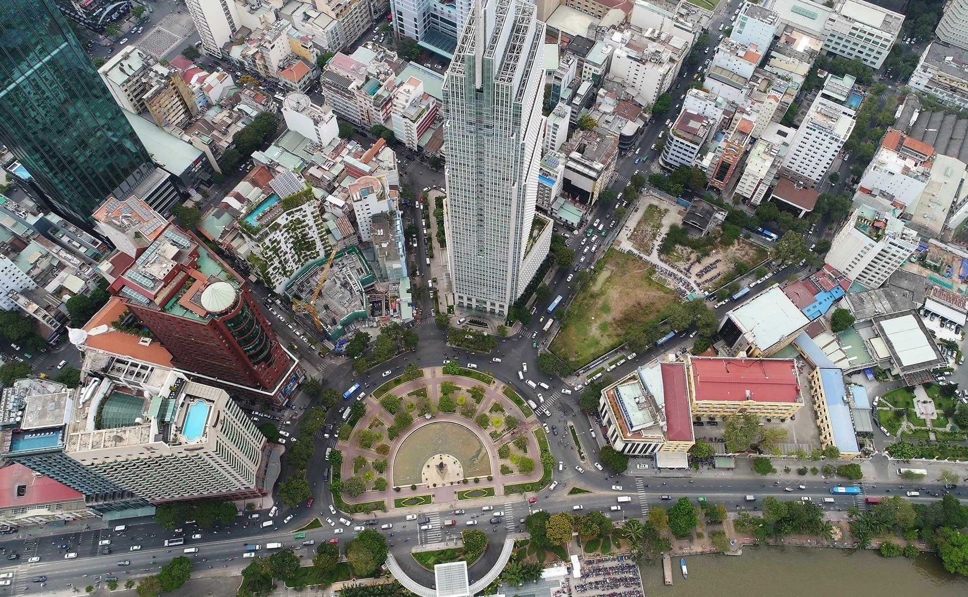 TP.HCM lay y kien gop y chinh trang 2 cong vien o trung tam quan 1 hinh anh