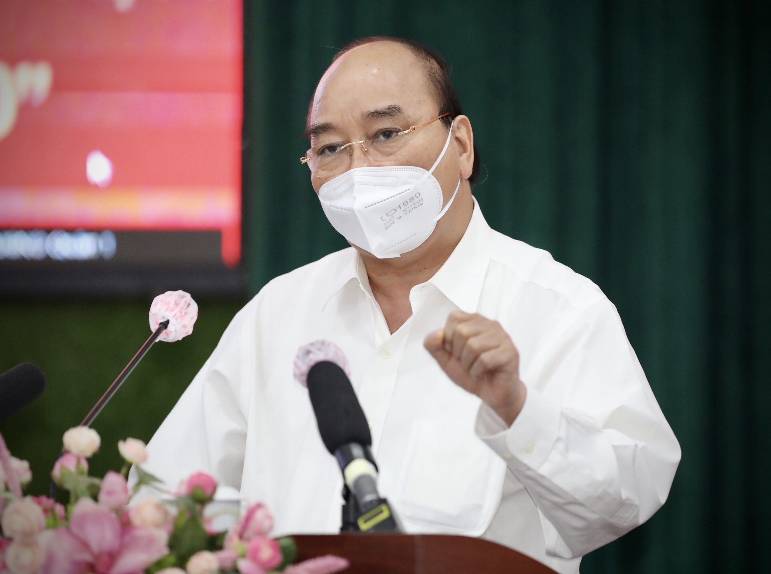 Chu tich nuoc nhac nho TP.HCM can trong voi dich benh hinh anh