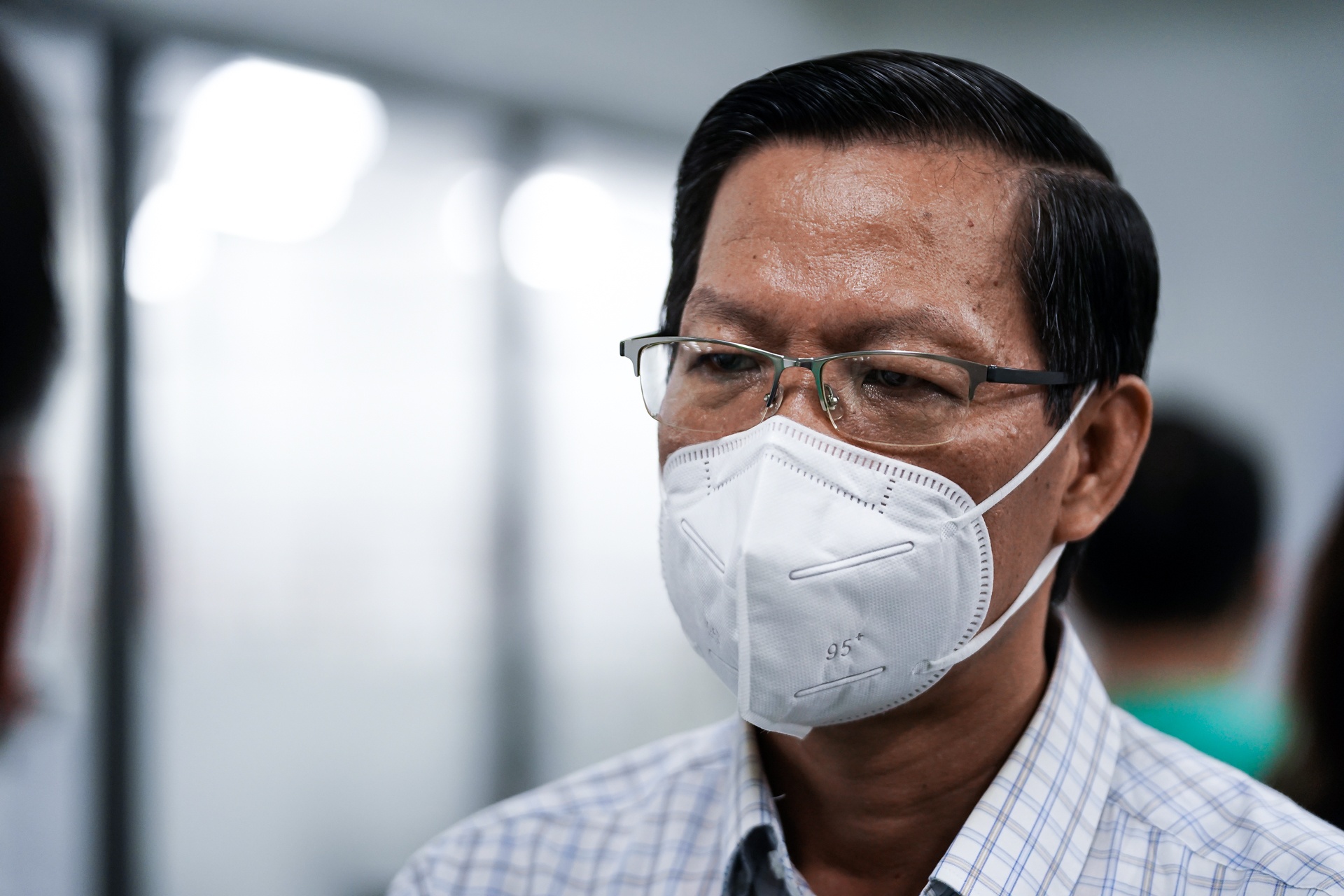 ung pho bien the Omicron anh 1