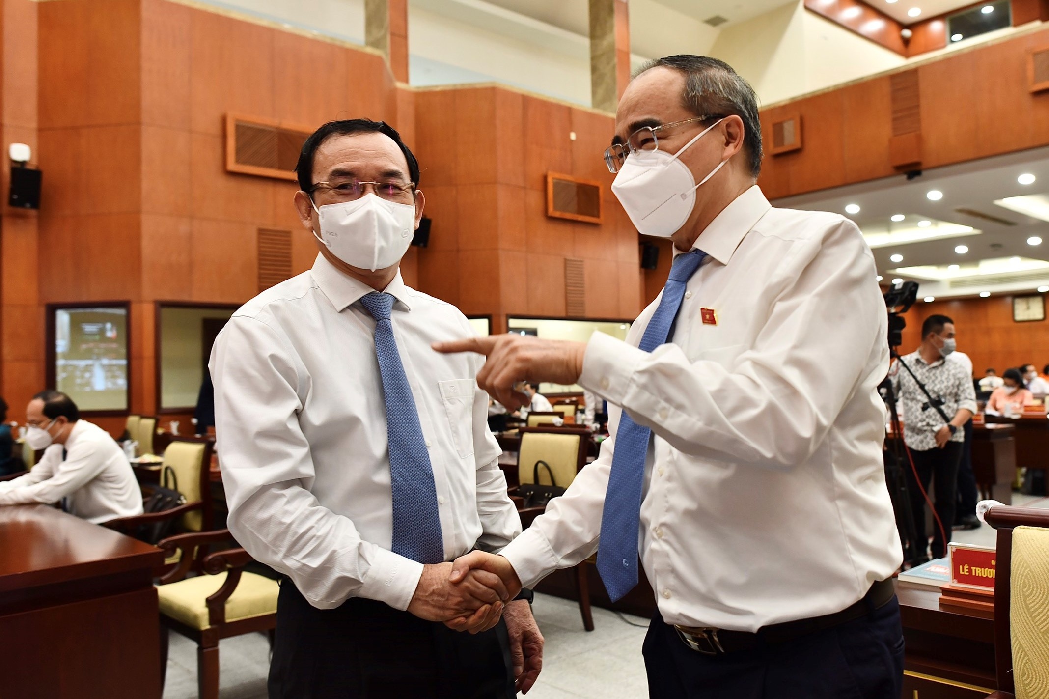 ky hop HDND TP.HCM anh 1