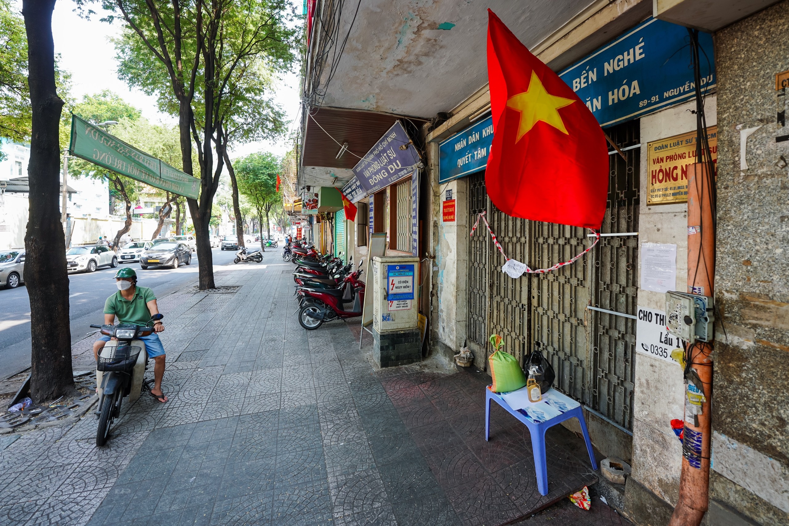 phong tỏa chung cư TP.HCM ảnh 1 phong toa chung cu TP.HCM anh 1