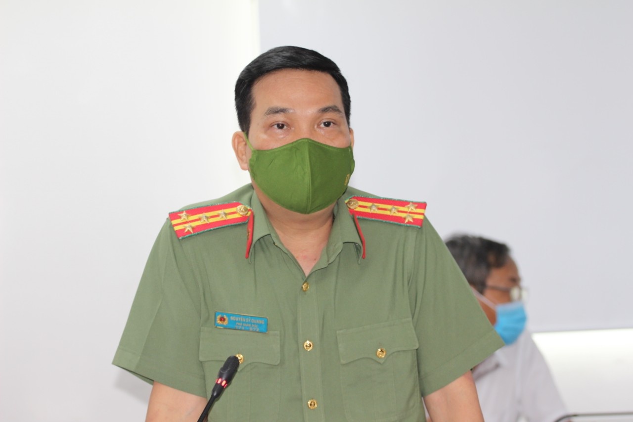 mua ban tien ao anh 1