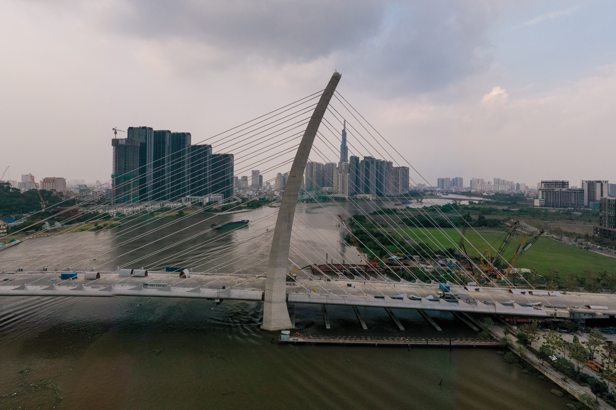 TP.HCM du kien dat ten gi cho 4 cau tai Thu Thiem? hinh anh