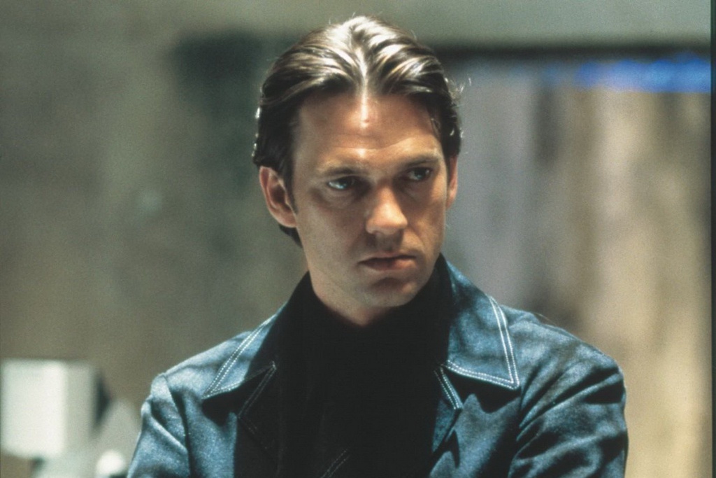 Tai tu bo lo vai di nhan Wolverine vi bi Tom Cruise ngan can hinh anh