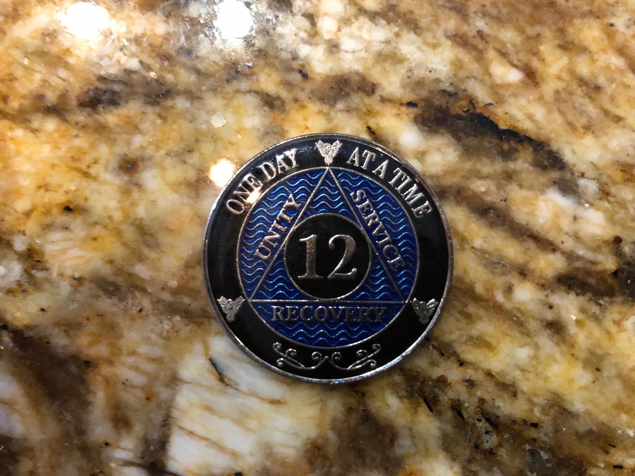 album moi Eminem anh 1