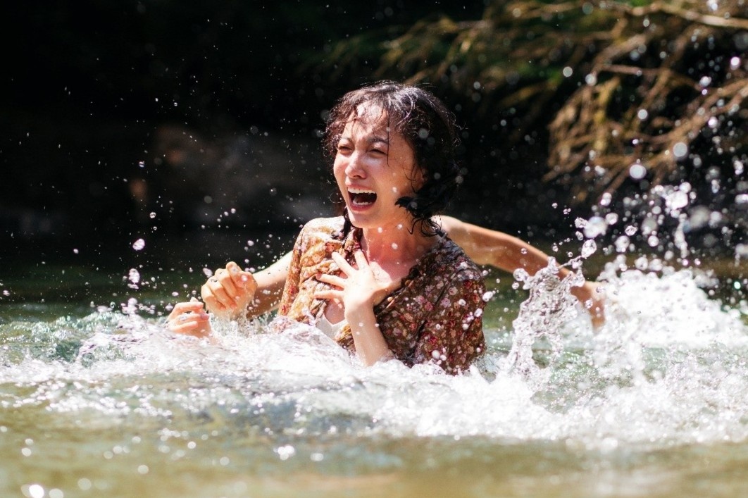 Phim chien tranh ‘Truyen thuyet ve Quan Tien’ - lung chung cam xuc hinh anh